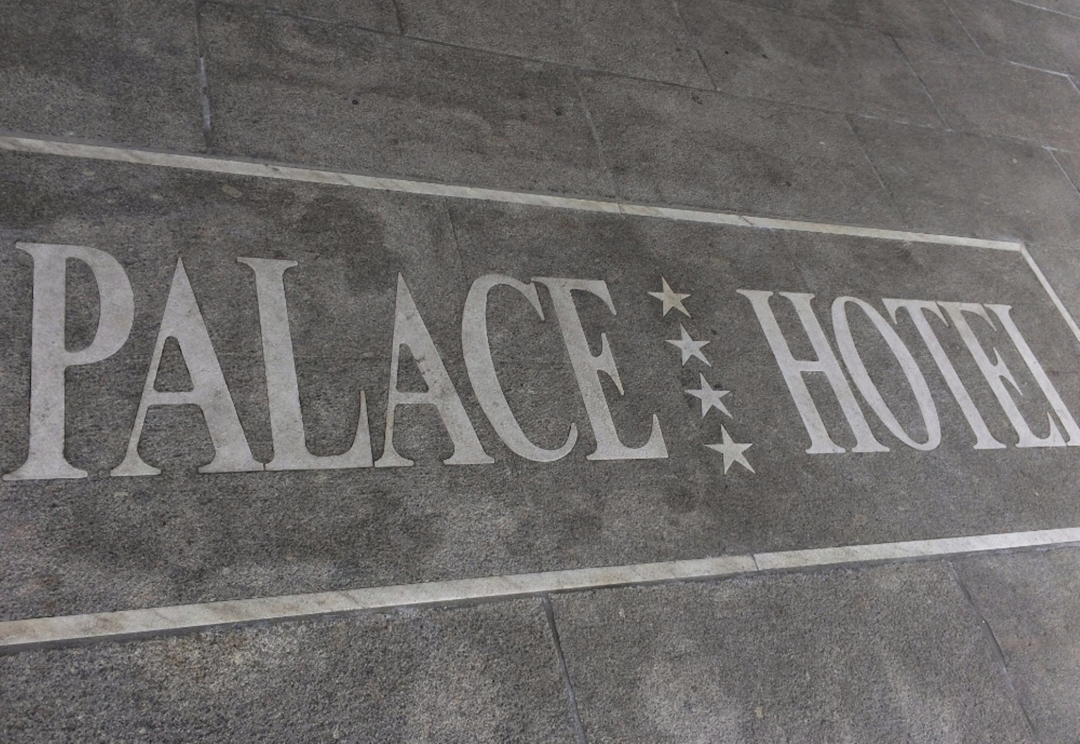 Stay in style at Palace Hotel Desenzano