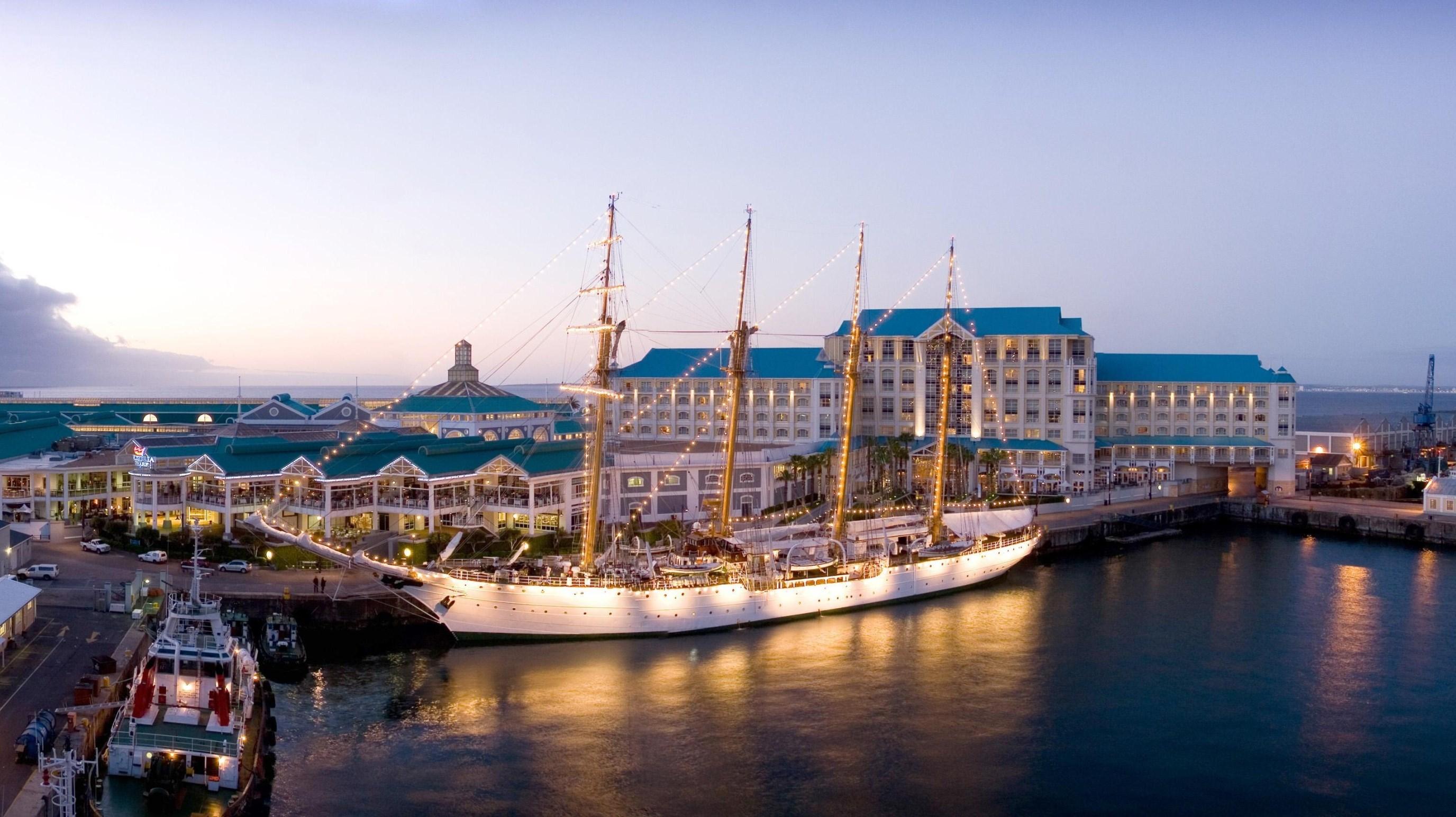 Stay in style at InterContinental Table Bay Cape Town