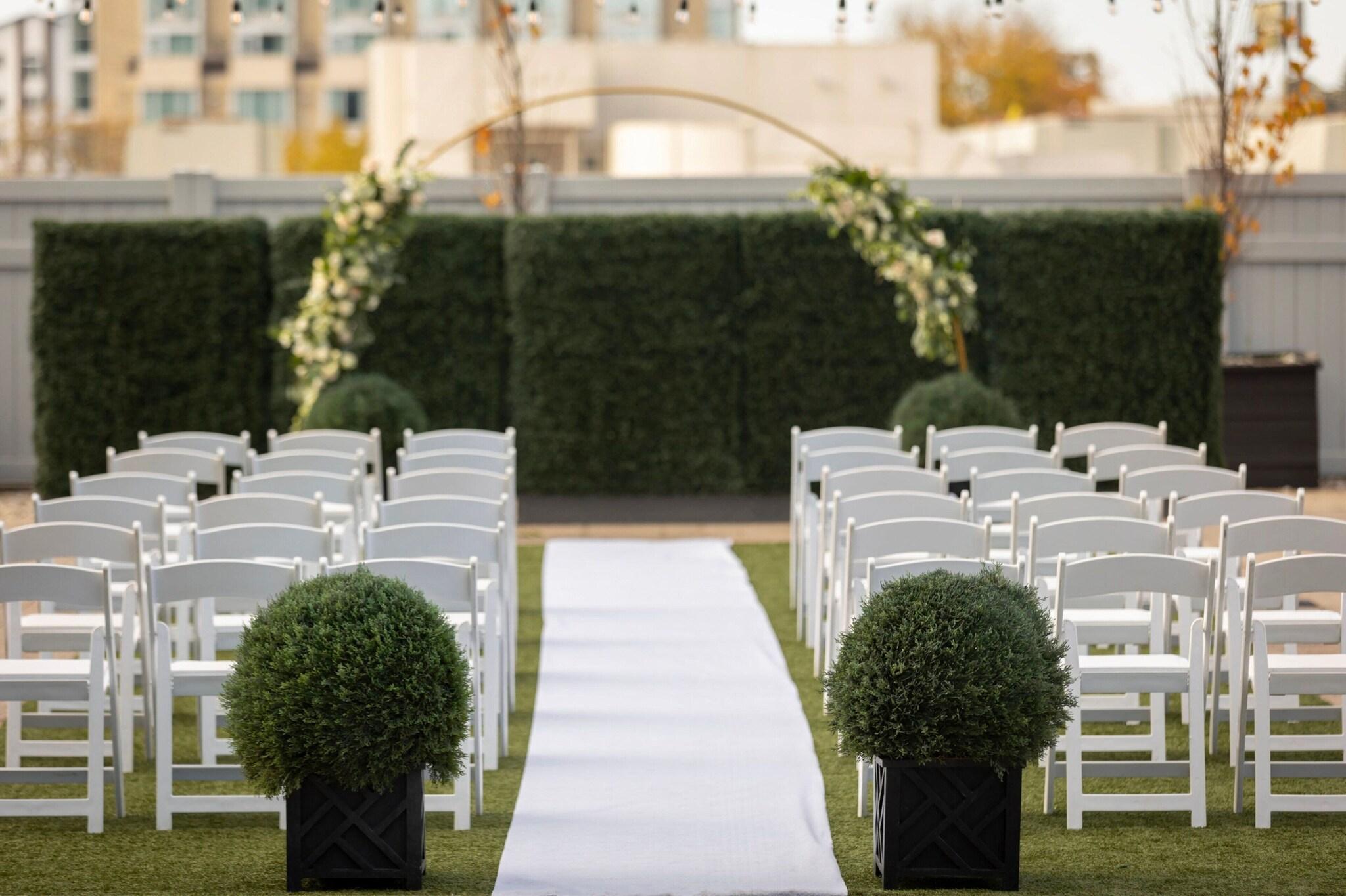 Stay in style at Sheraton Fallsview Hotel