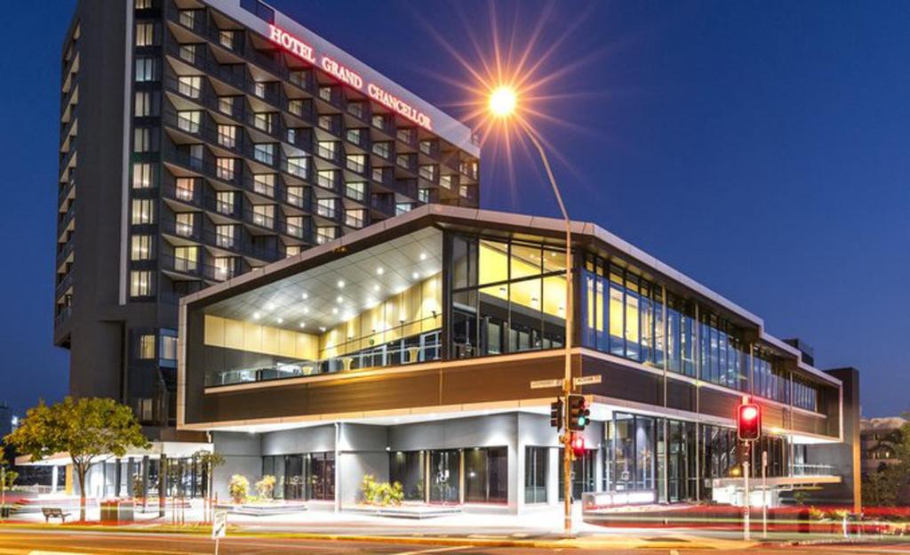 Stay in style at Hotel Grand Chancellor Brisbane