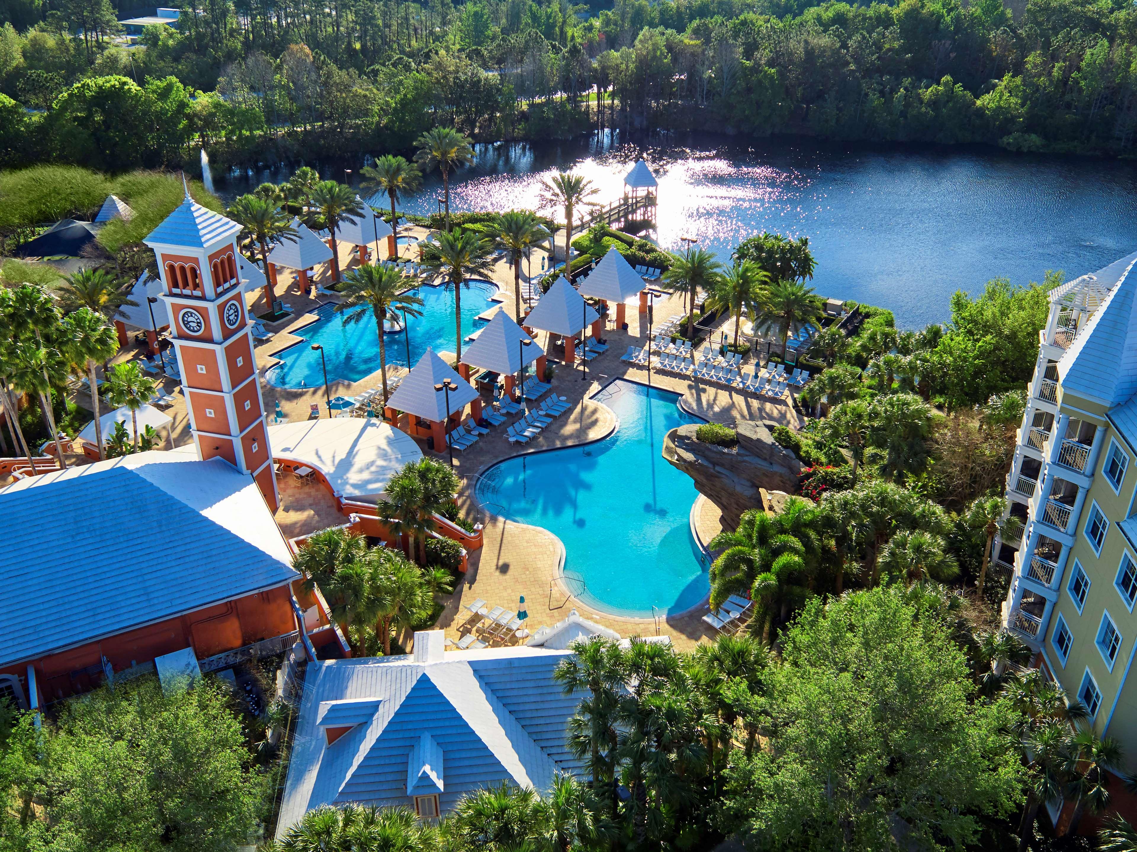 Stay in style at Hilton Grand Vacations Club SeaWorld Orlando