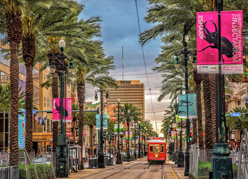 Stay in style at Hilton New Orleans Riverside