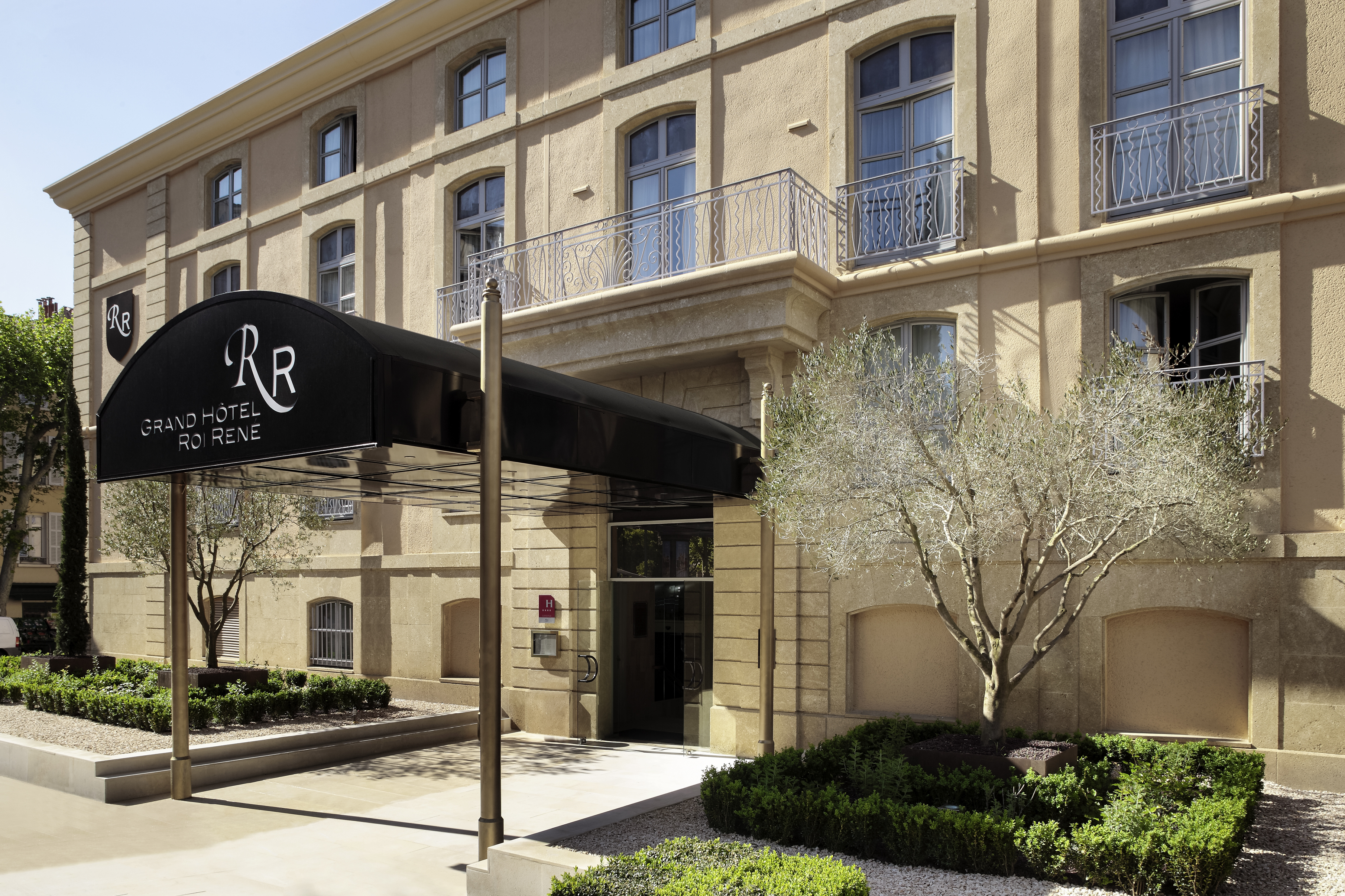 Stay in style at Grand Hôtel Roi René Aix-en-Provence CTR – MGallery