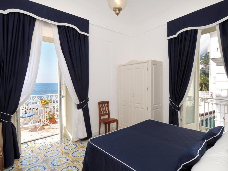 Stay in style at Hotel Residence Amalfi