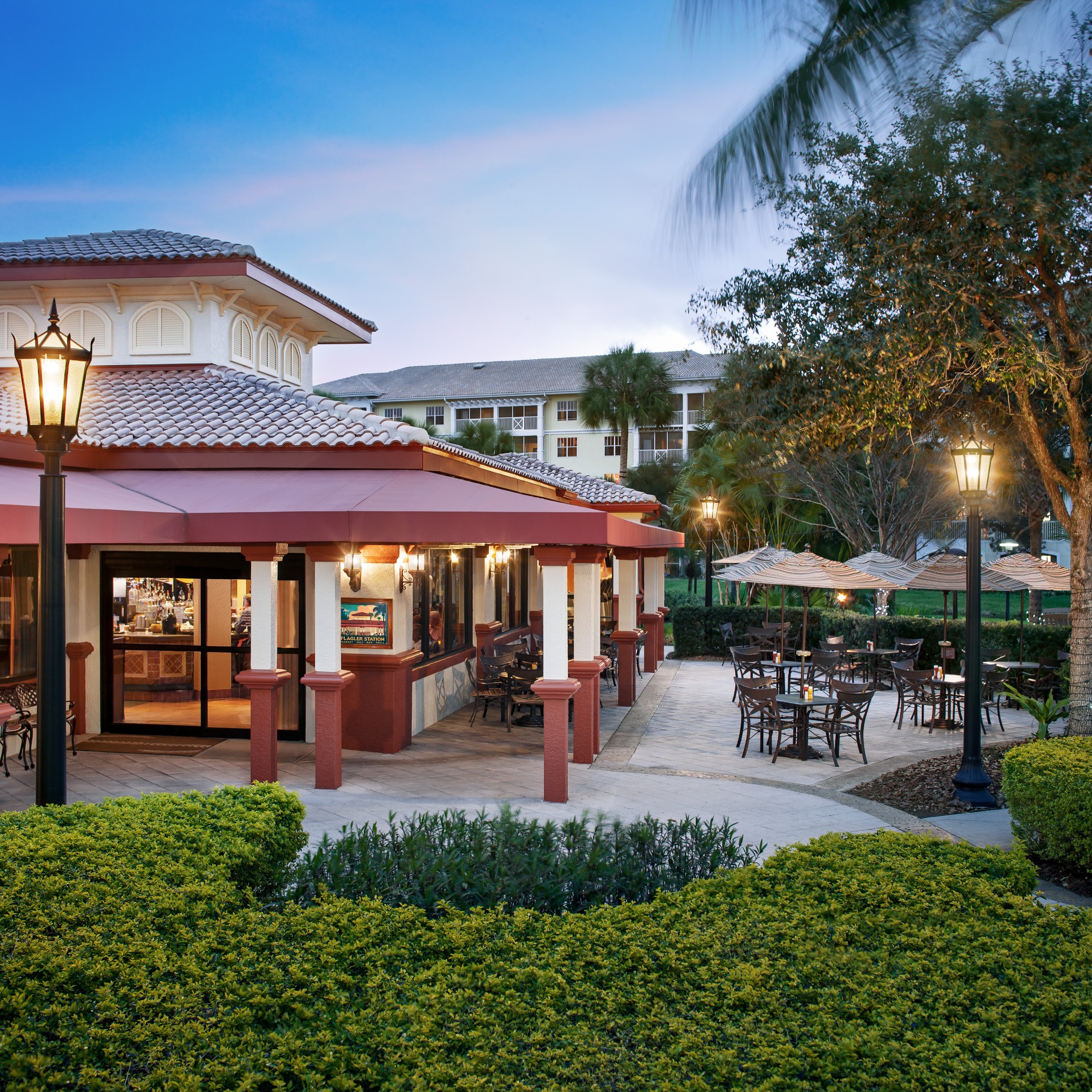Stay in style at Sheraton Vistana Villages Resort Villas, I-Drive/Orlando