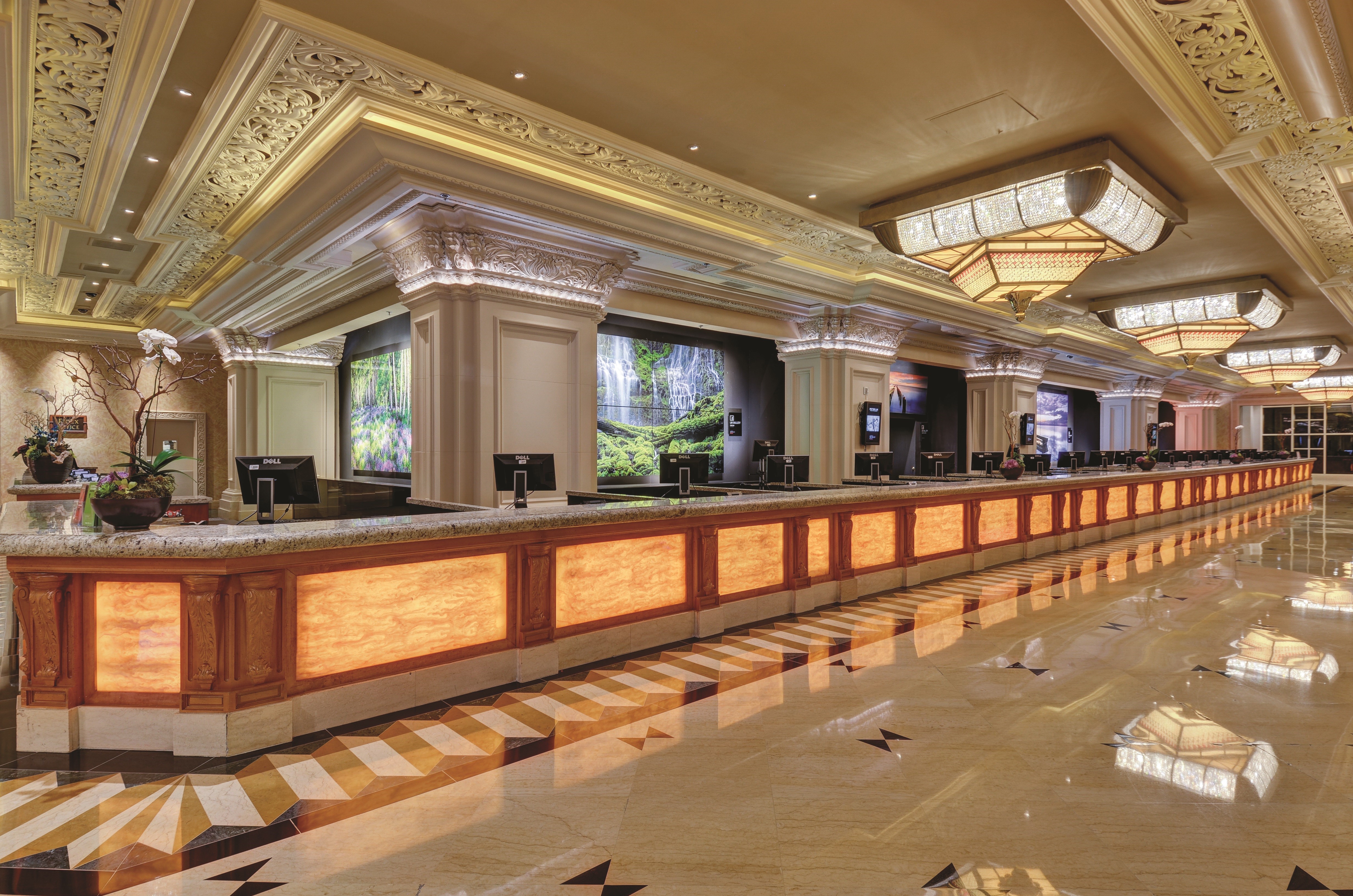 Stay in style at Mandalay Bay