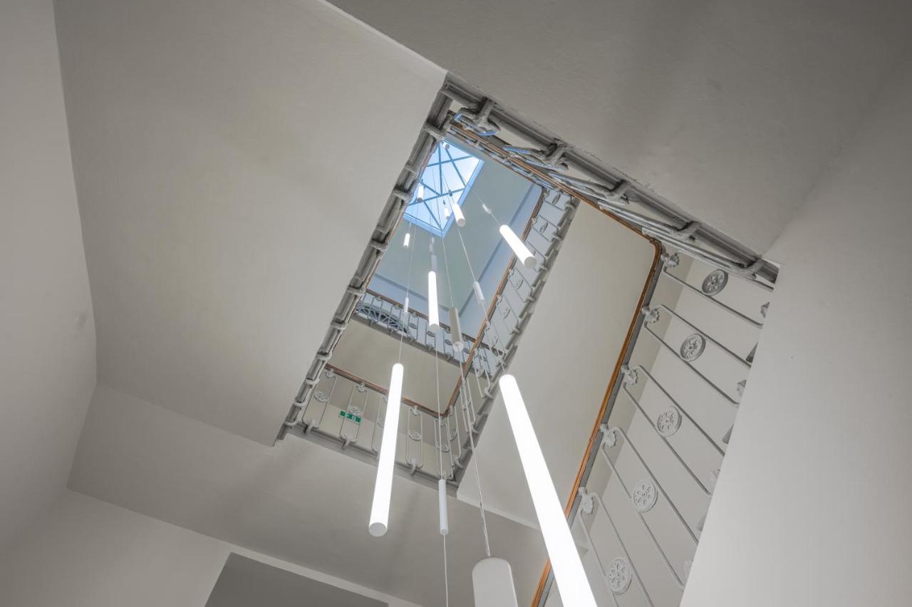 Stay in style at Hotel Ariele Florence