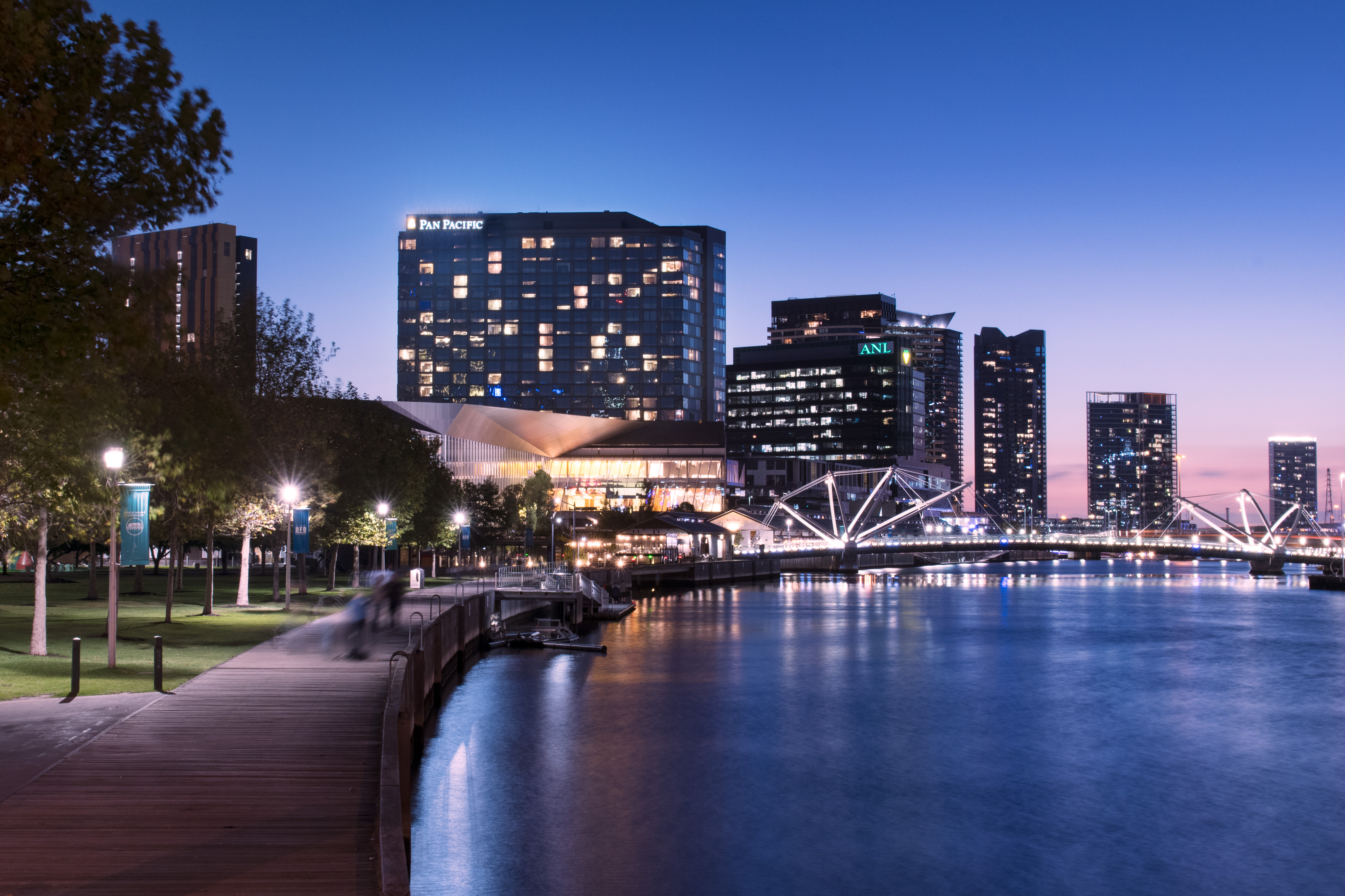 Stay in style at Pan Pacific Melbourne