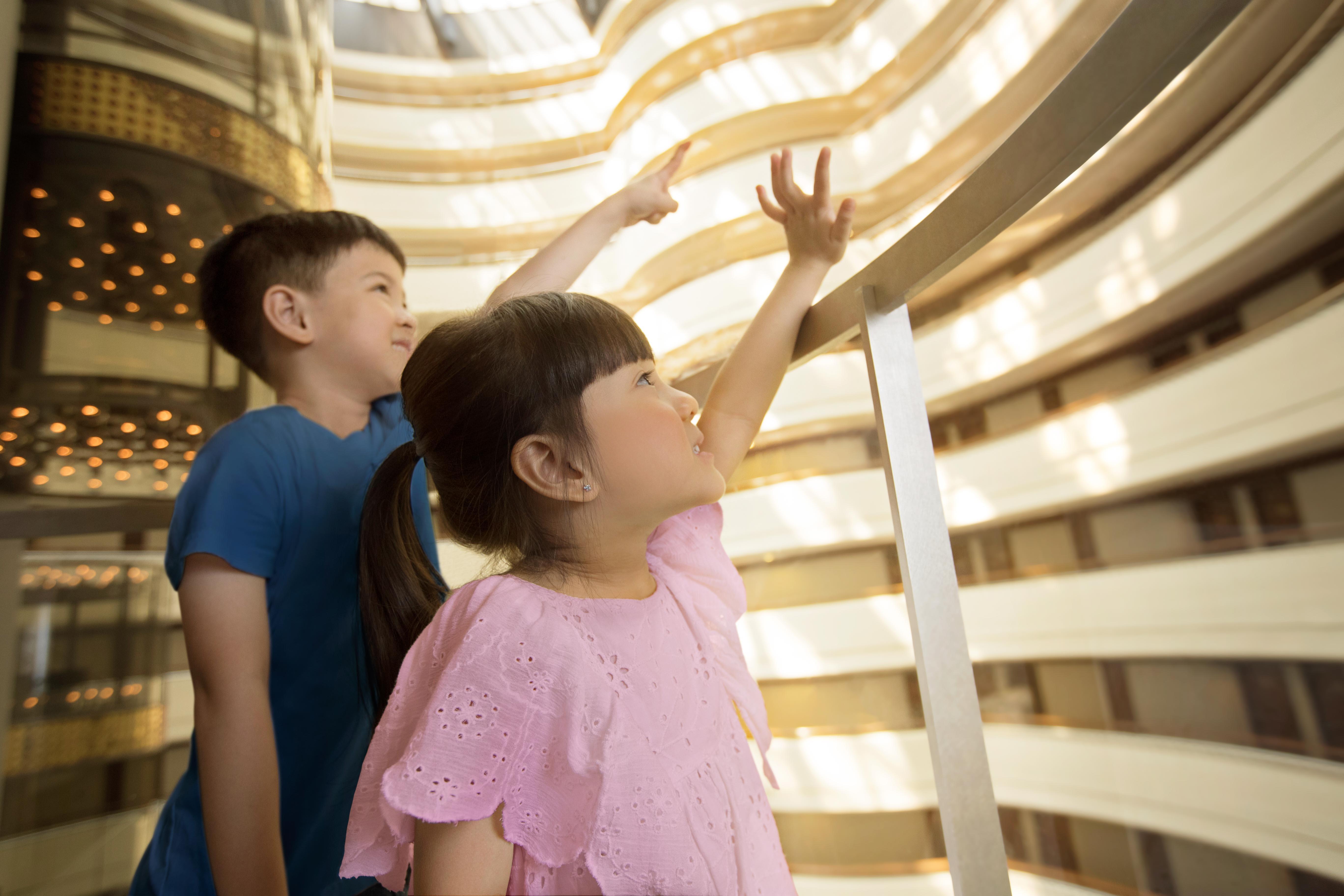 Stay in style at Holiday Inn Atrium