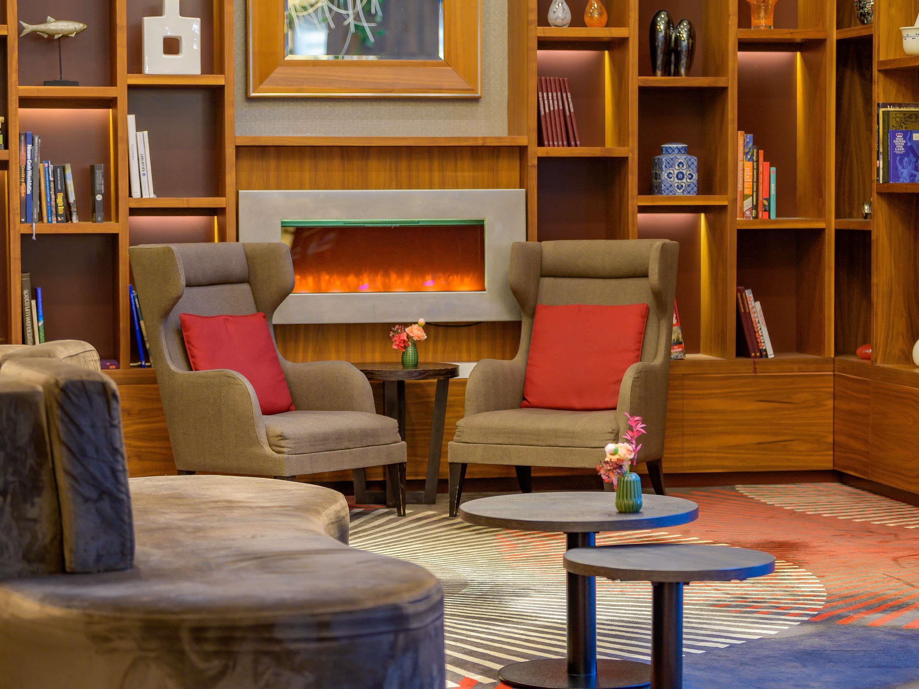 Stay in style at Mövenpick Hotel Amsterdam City Centre