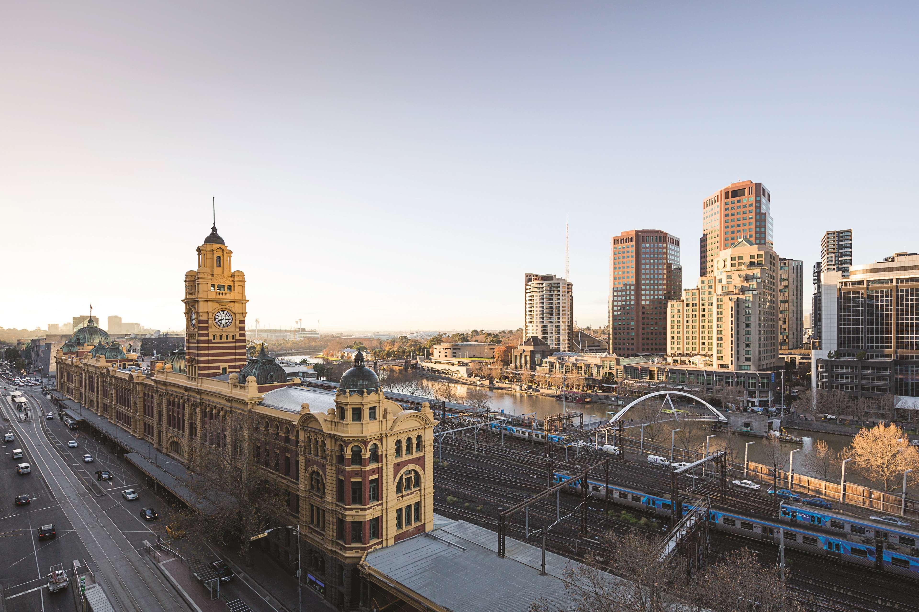 Stay in style at Rendezvous Hotel Melbourne