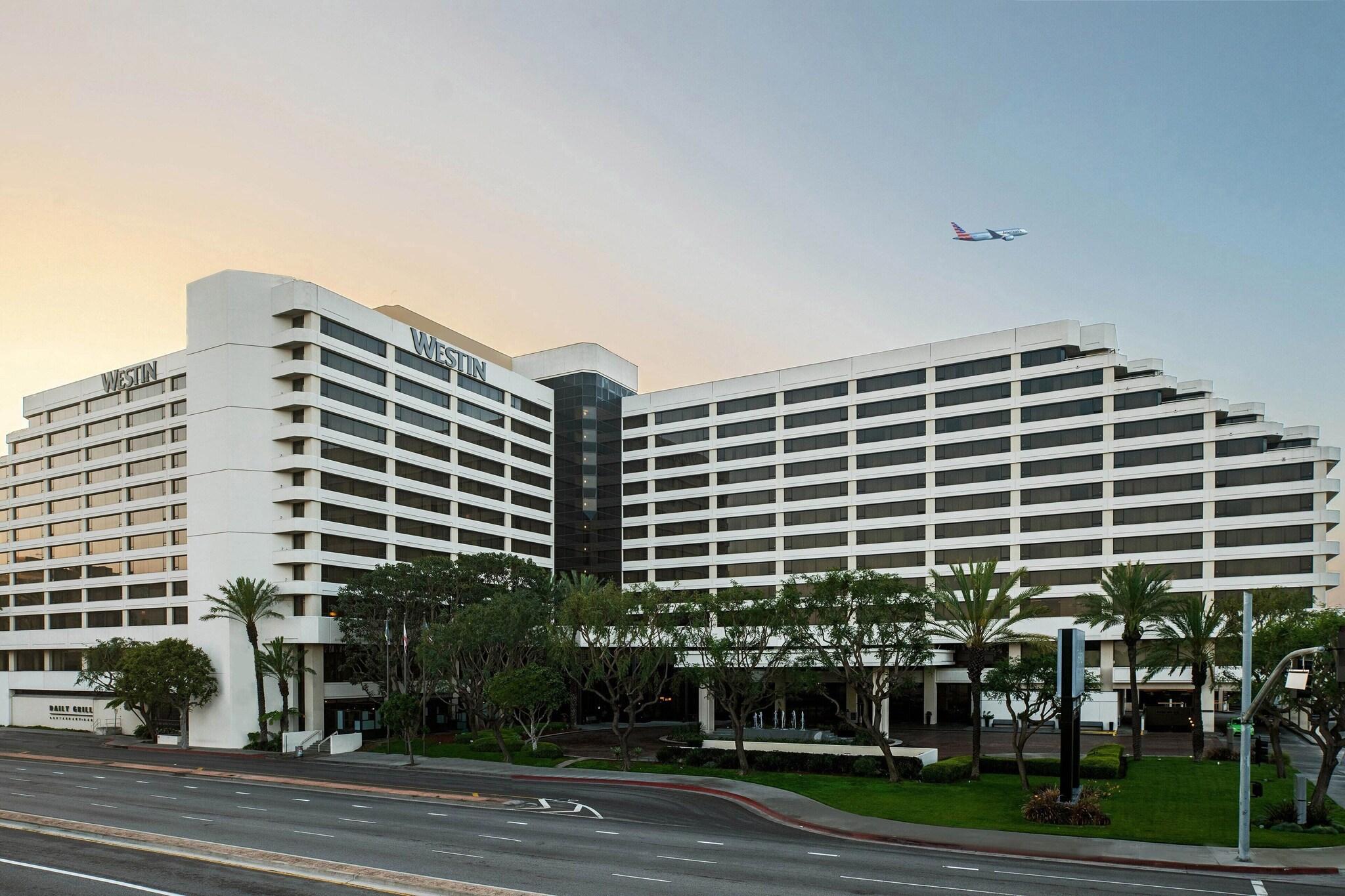 Stay in style at The Westin Los Angeles Airport