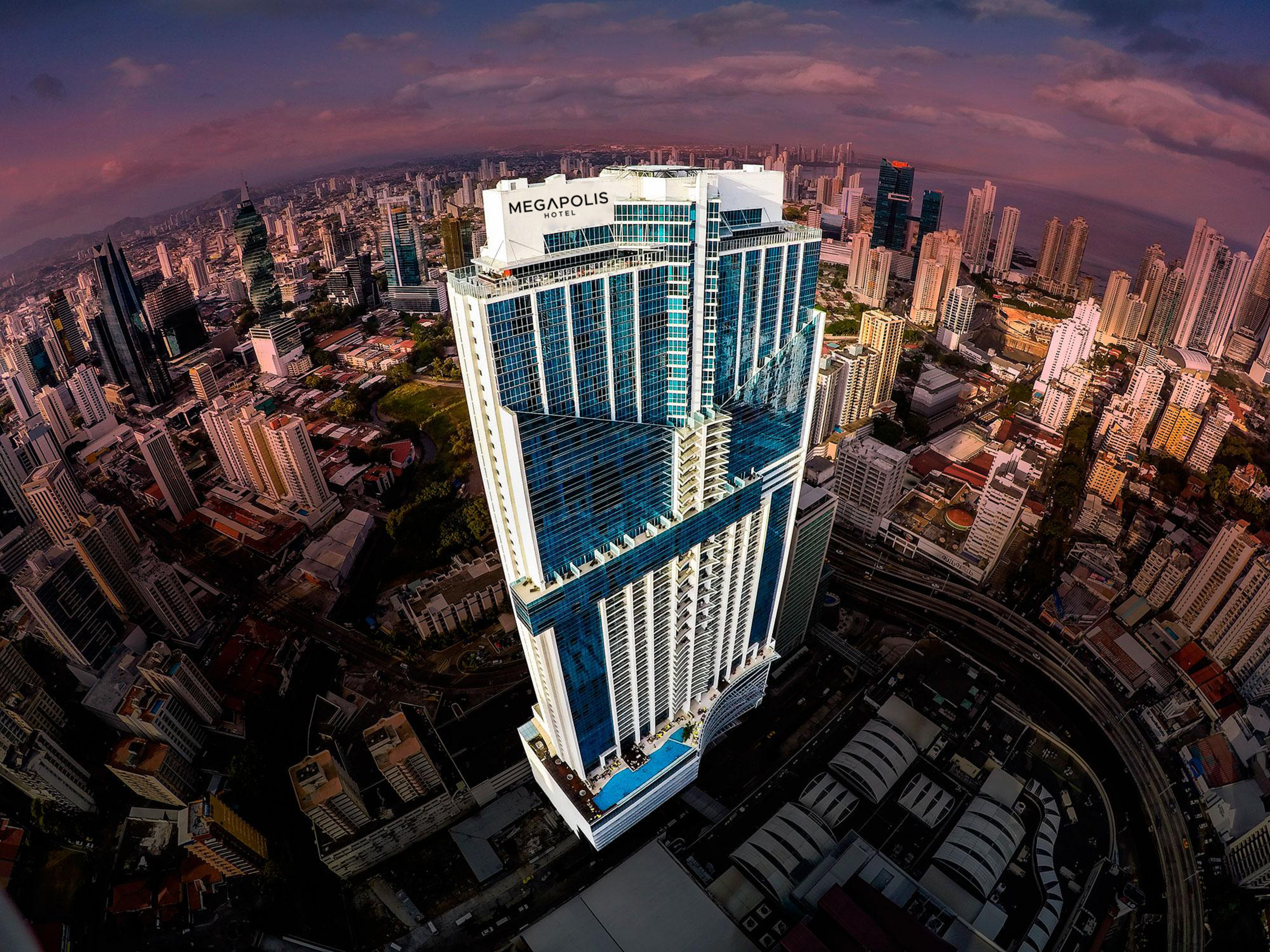 Stay in style at Megapolis Hotel