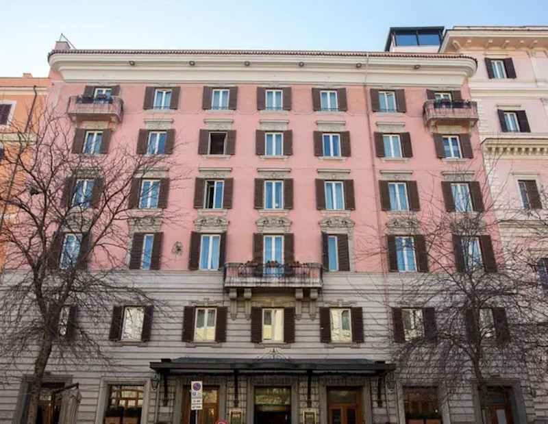 Stay in style at Mecenate Palace