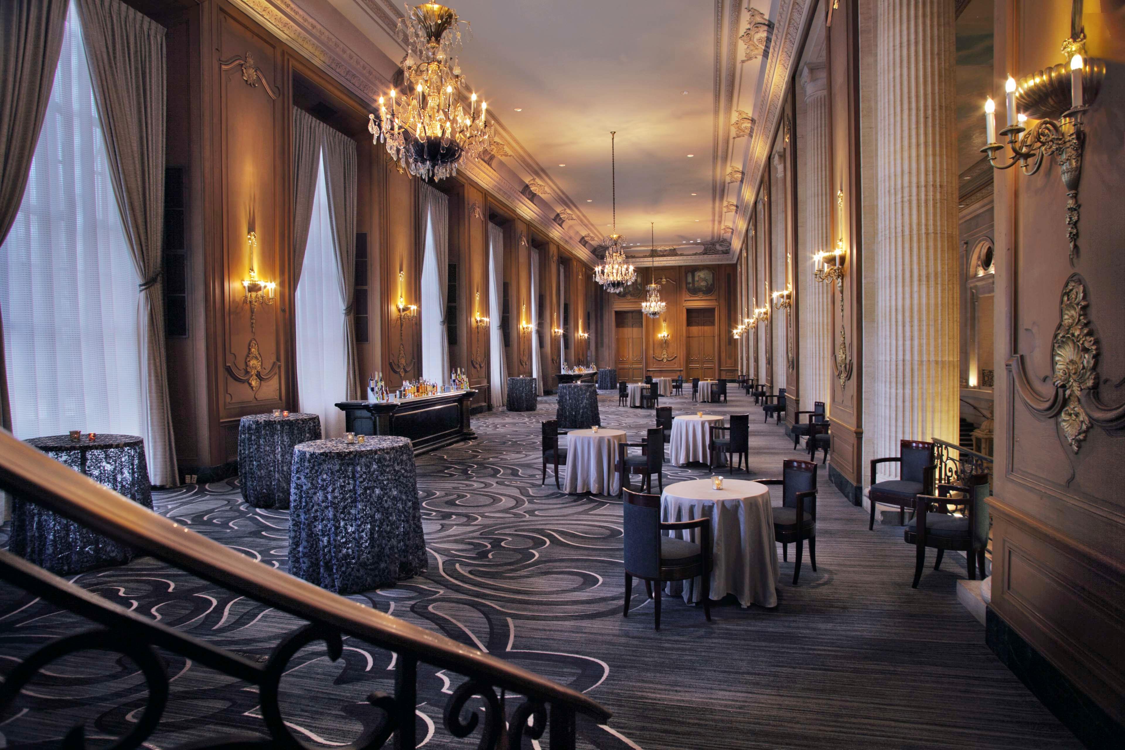 Stay in style at Hilton Chicago