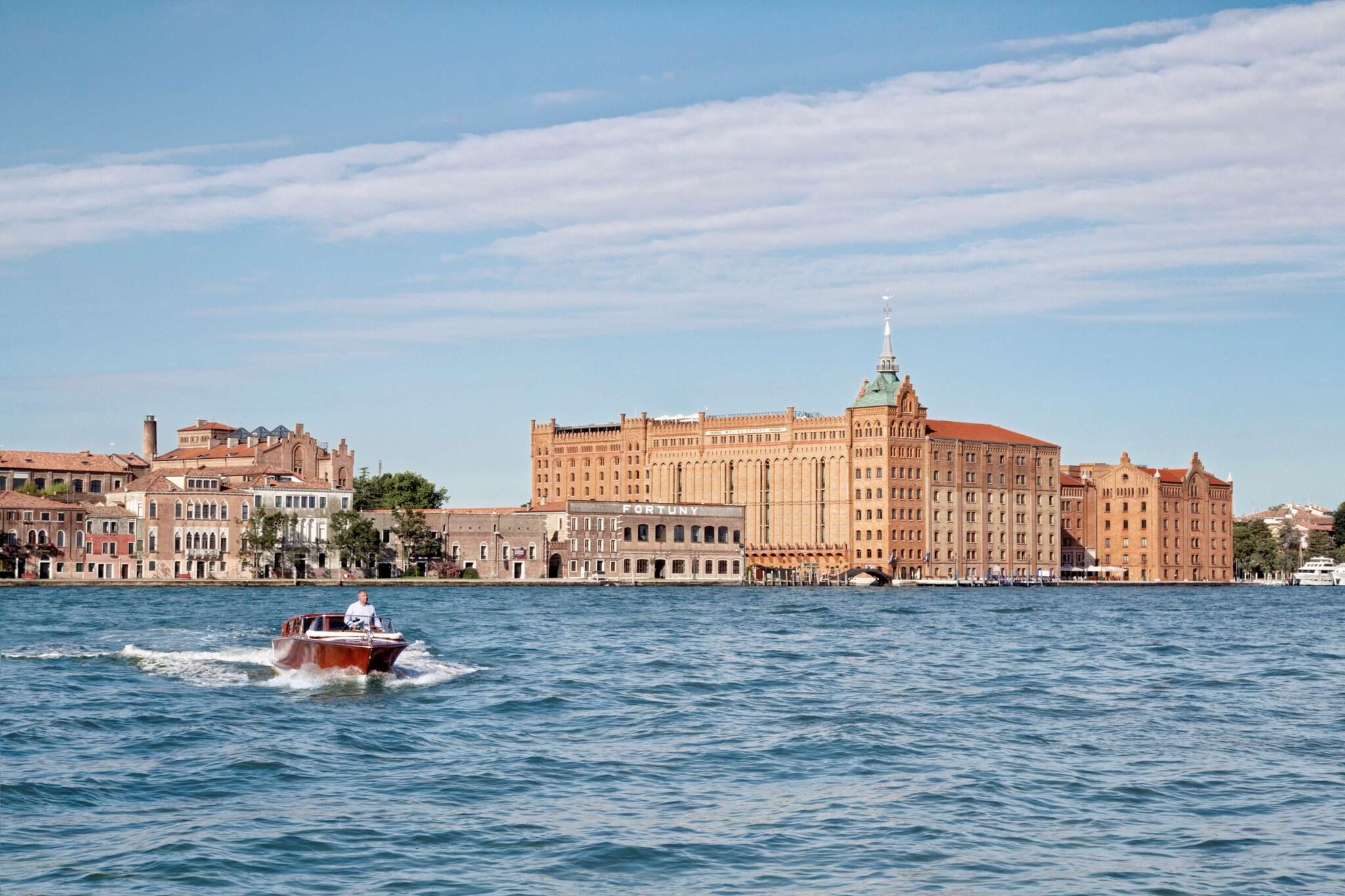 Stay in style at Hilton Molino Stucky Venice