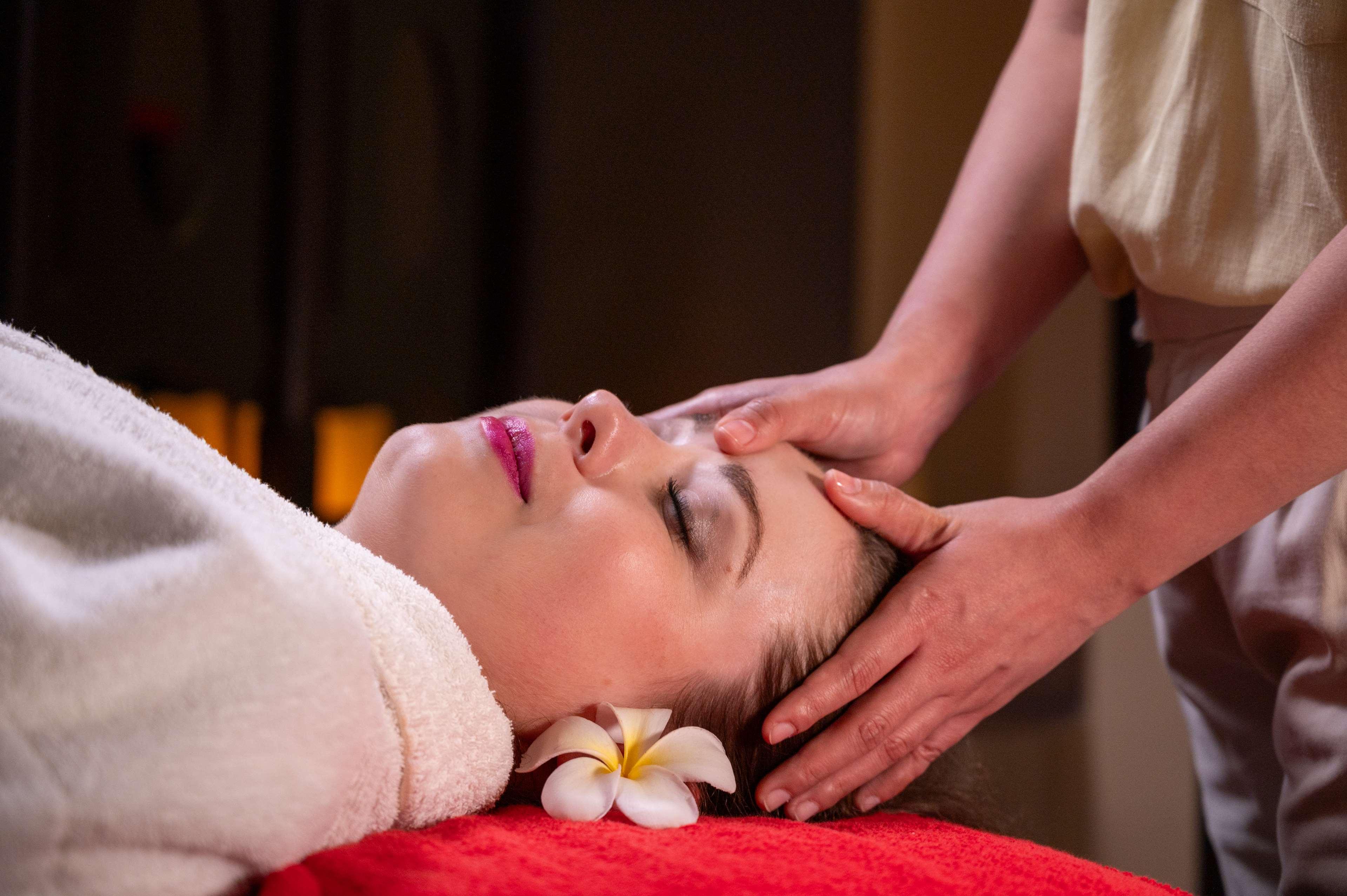 Stay in style at Radisson Blu Hotel, Doha