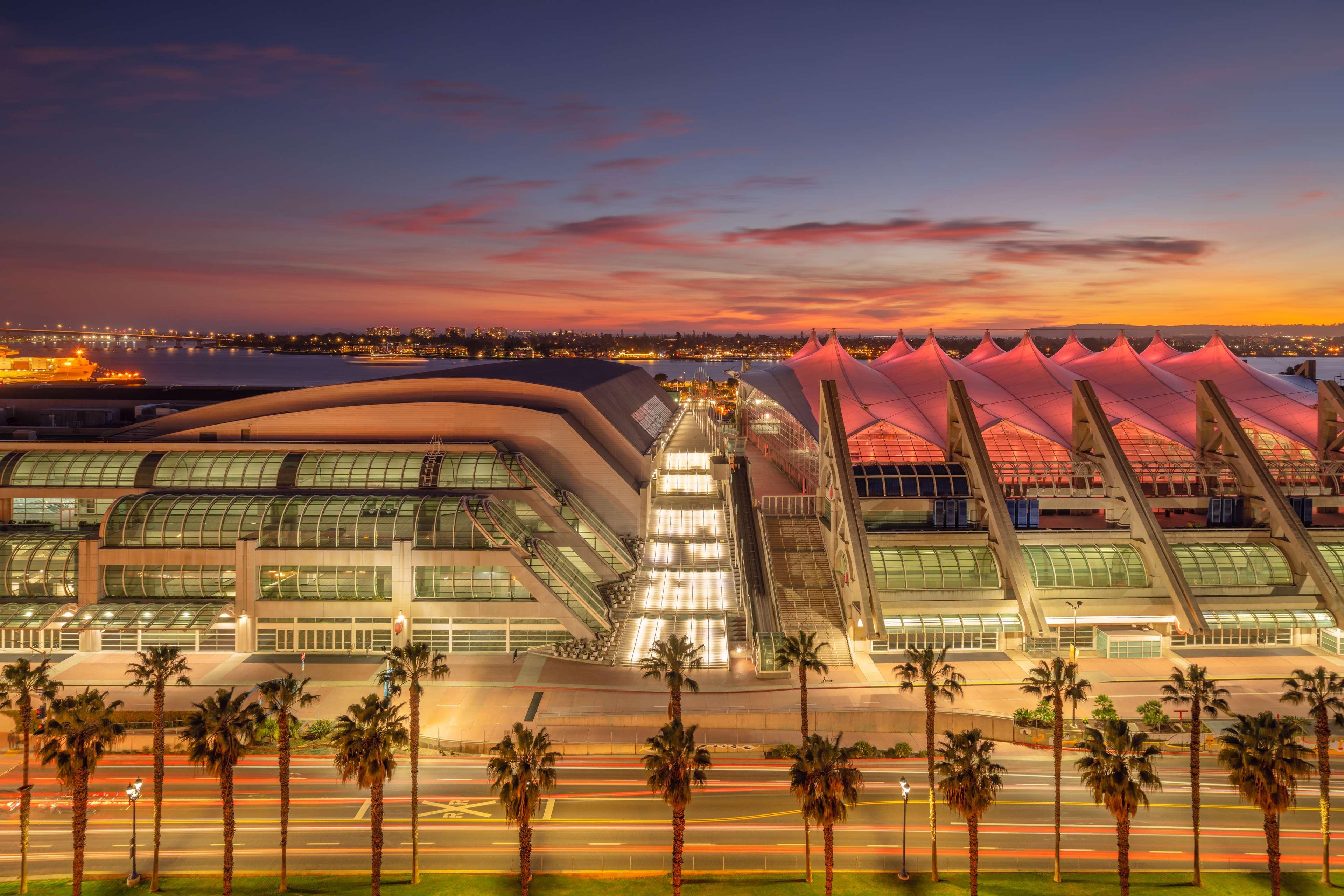 Stay in style at Hilton San Diego Gaslamp Quarter