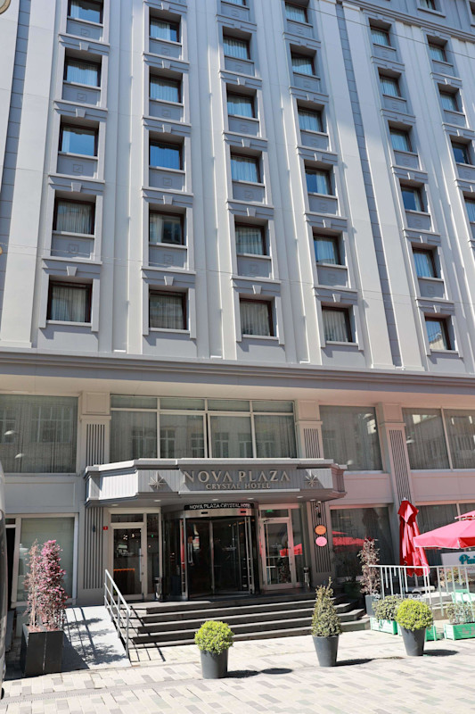 Stay in style at Nova Plaza Crystal Hotel