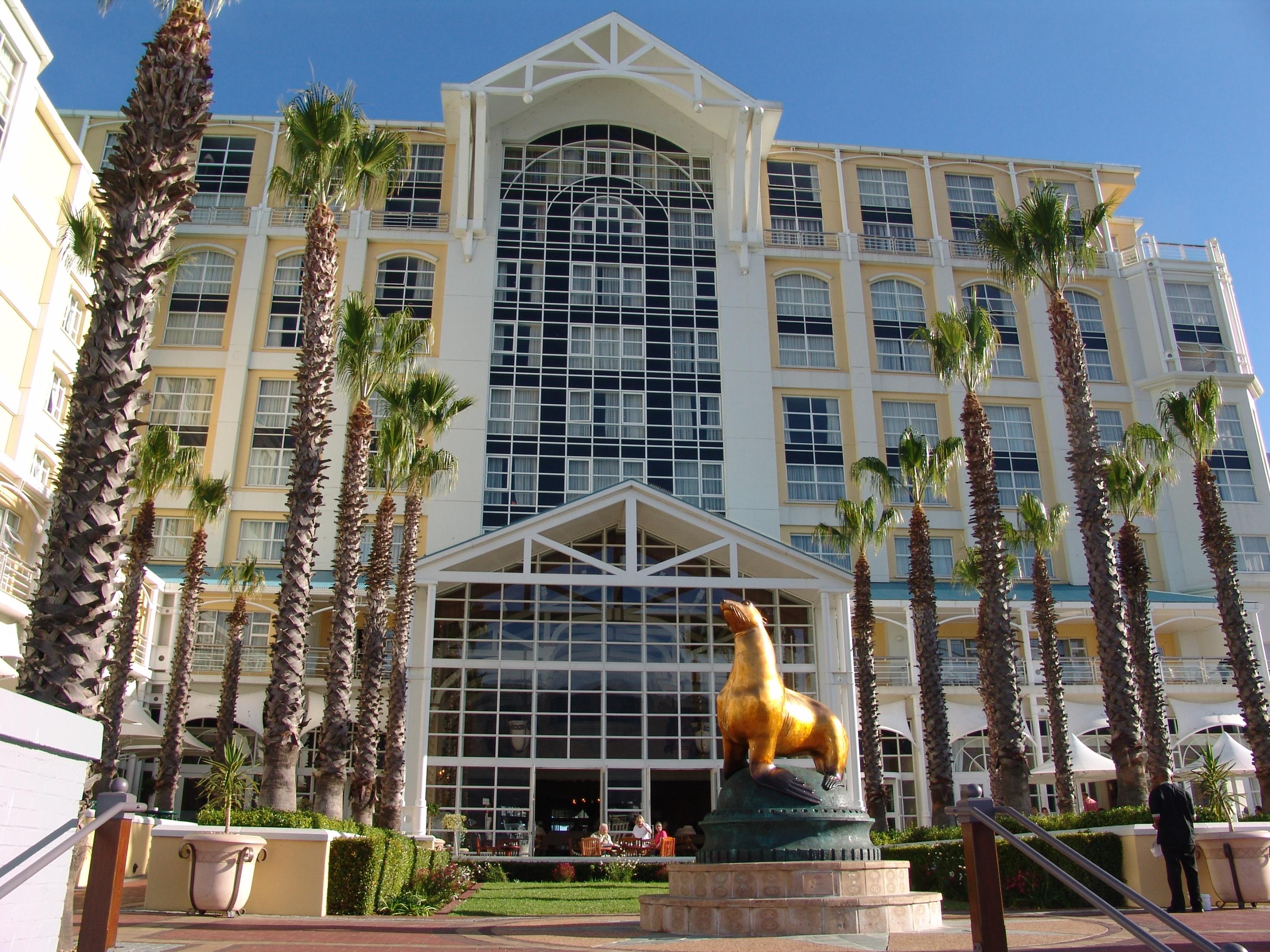 Stay in style at InterContinental Table Bay Cape Town