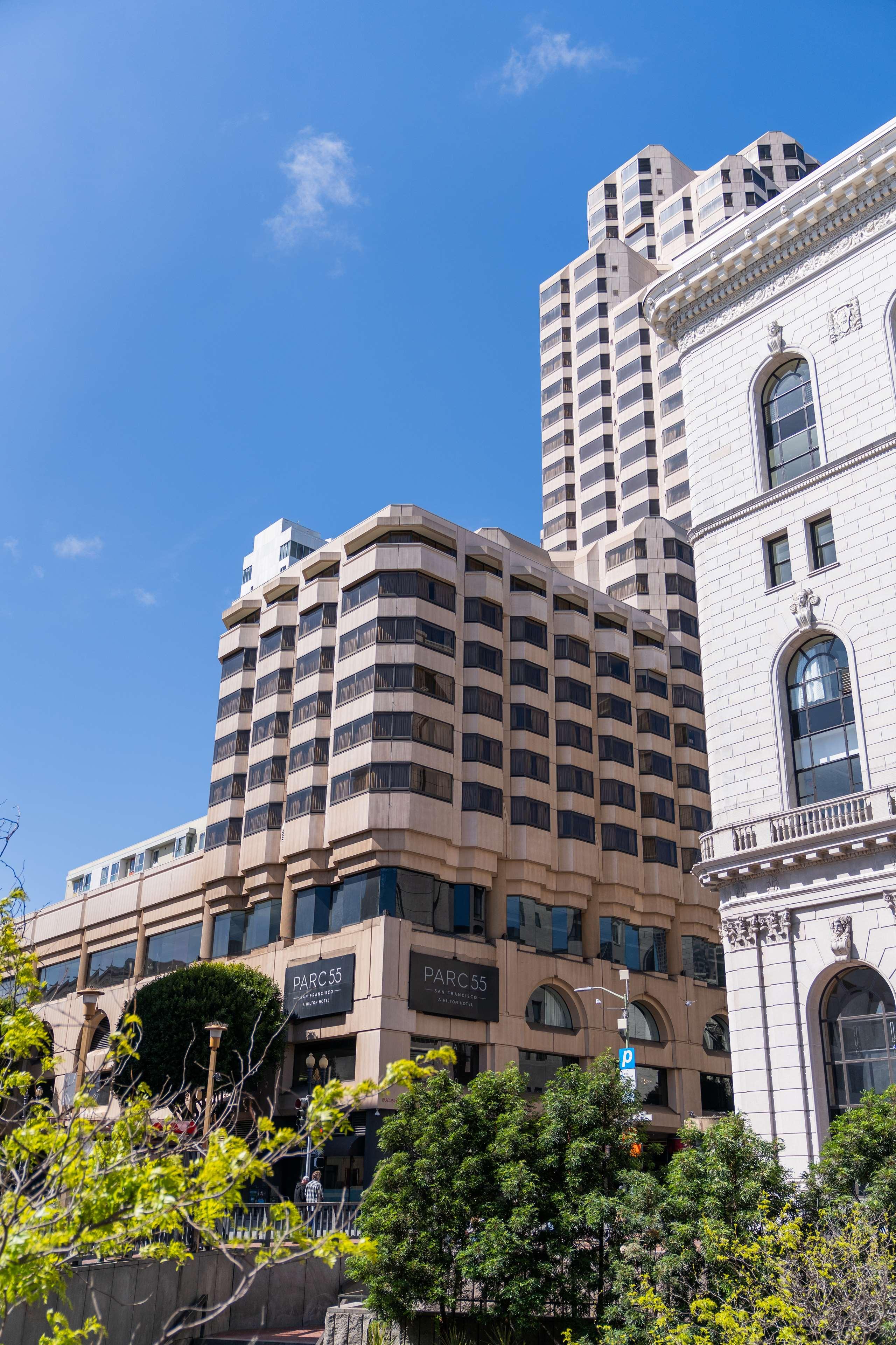 Stay in style at Parc 55 San Francisco, a Hilton Hotel