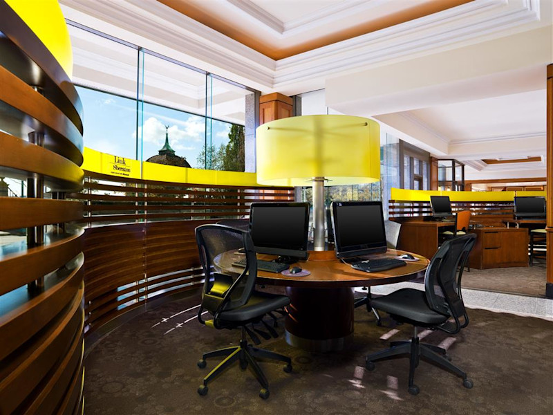 Stay in style at Sheraton Fallsview Hotel