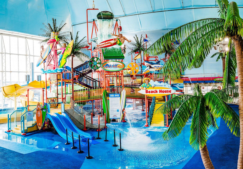 Stay in style at Sheraton Fallsview Hotel