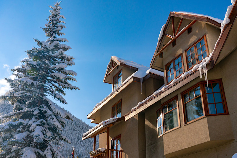 Stay in style at Banff Caribou Lodge & Spa