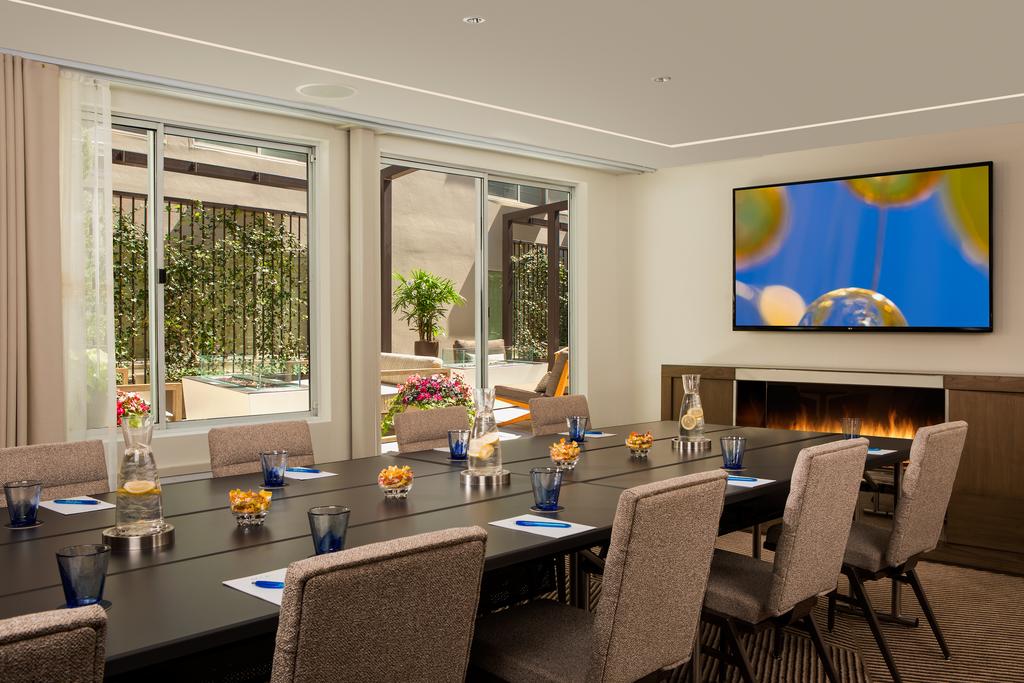 Stay in style at Hotel Zoe Fisherman's Wharf