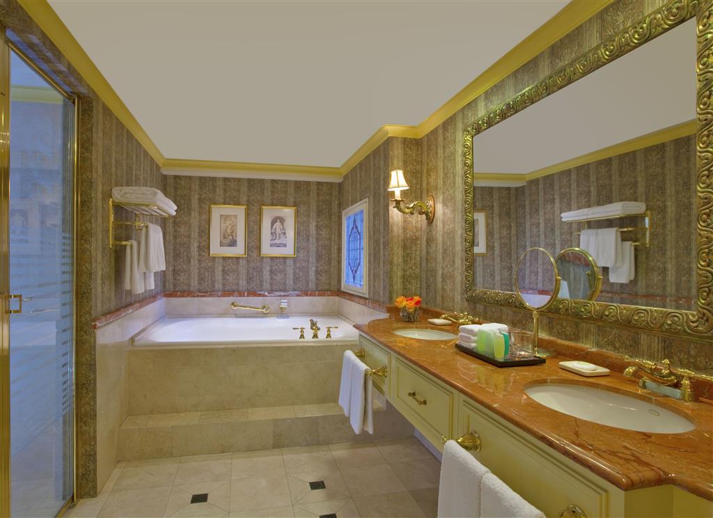 Stay in style at Sheraton Lima Hotel & Convention Center