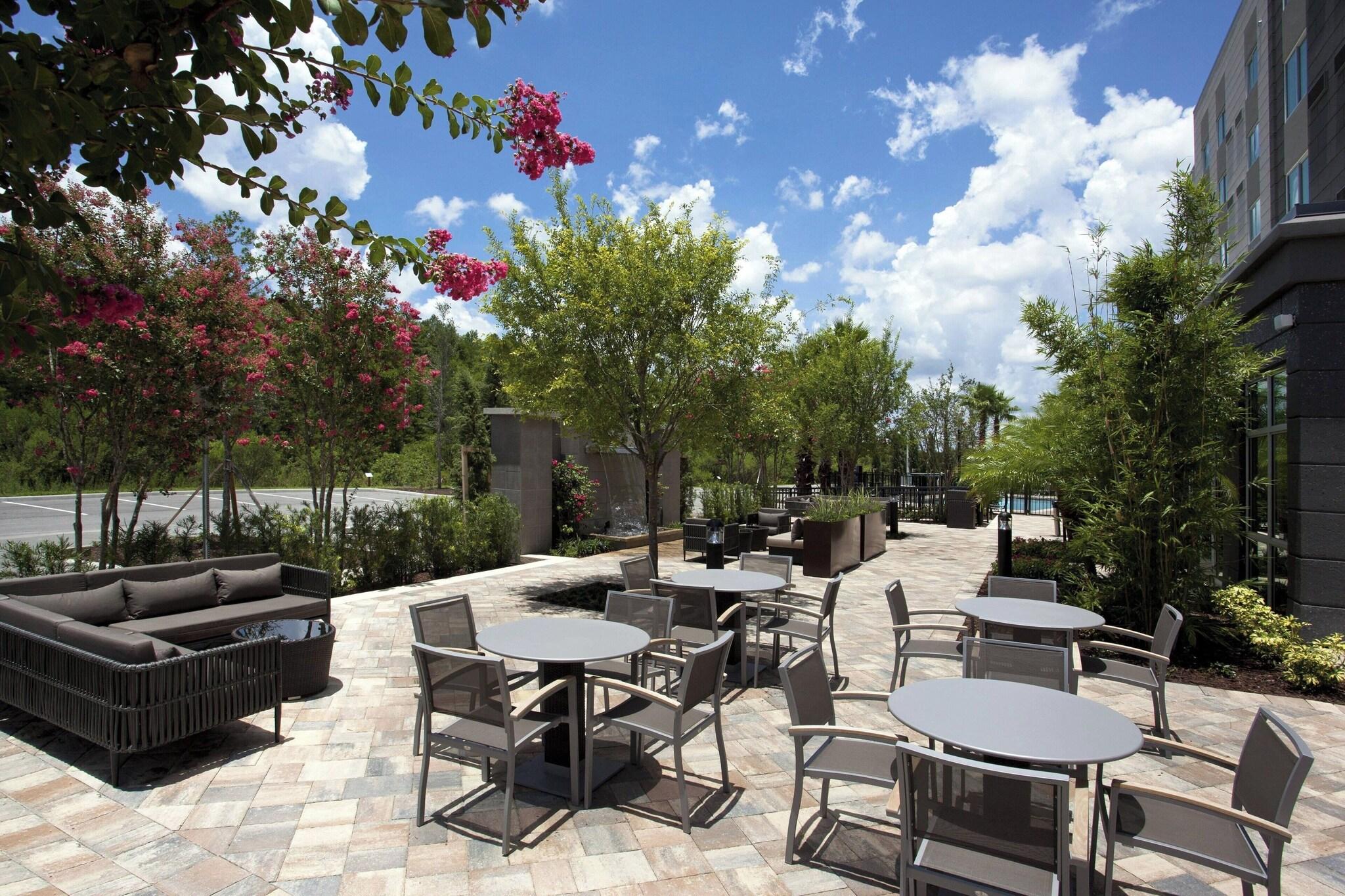 Stay in style at Courtyard Orlando South/John Young Parkway