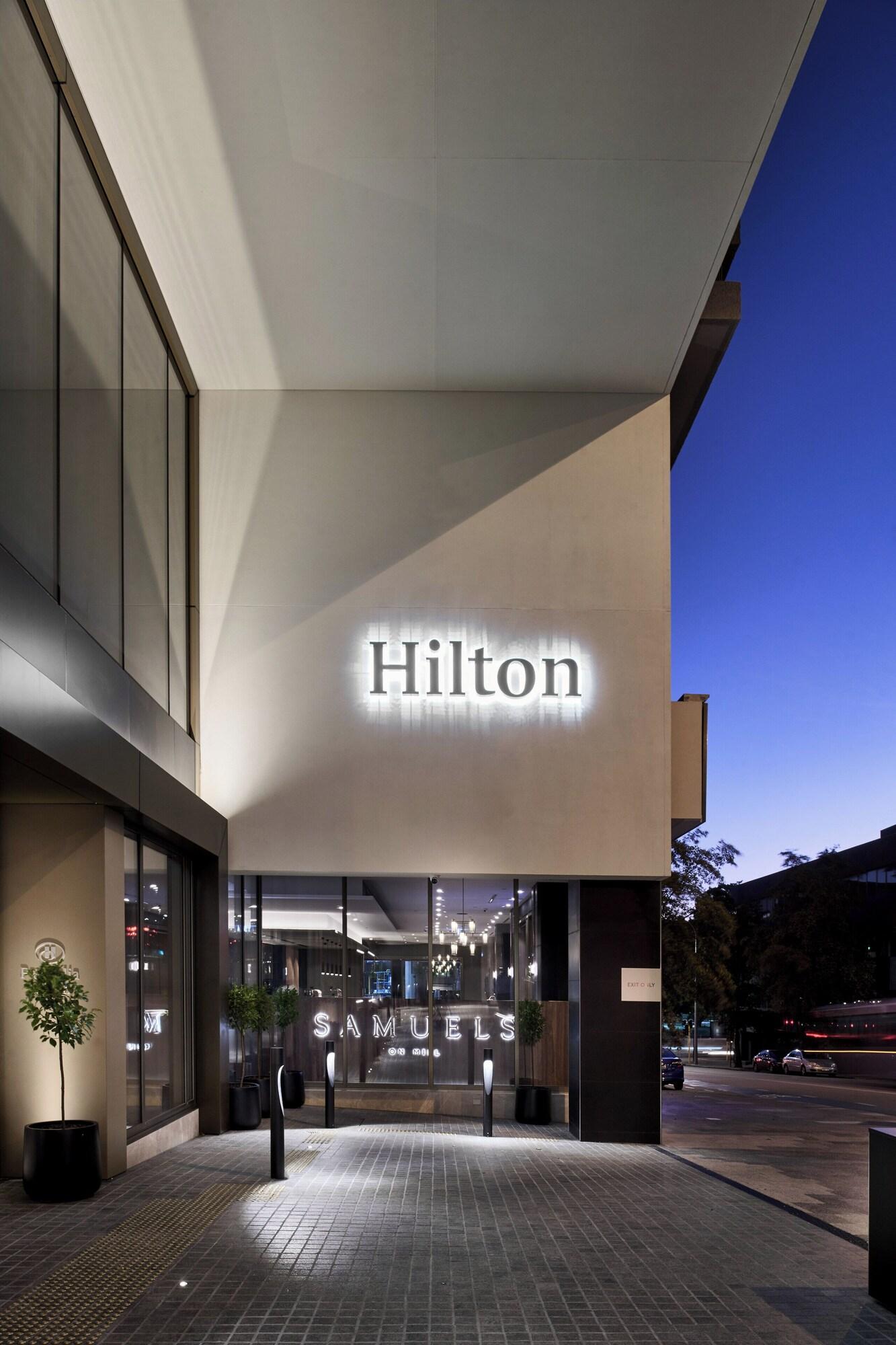 Stay in style at Hilton Perth Parmelia