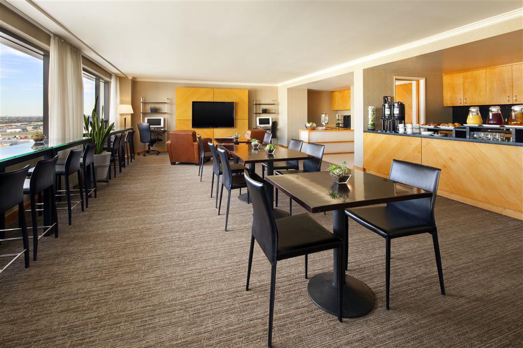 Stay in style at The Westin Los Angeles Airport