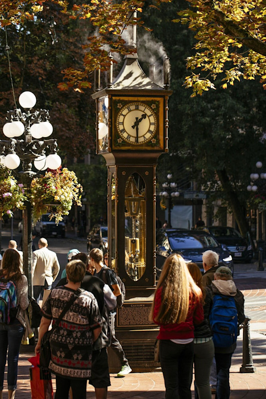 Stay in style at Marriott Pinnacle Downtown Vancouver