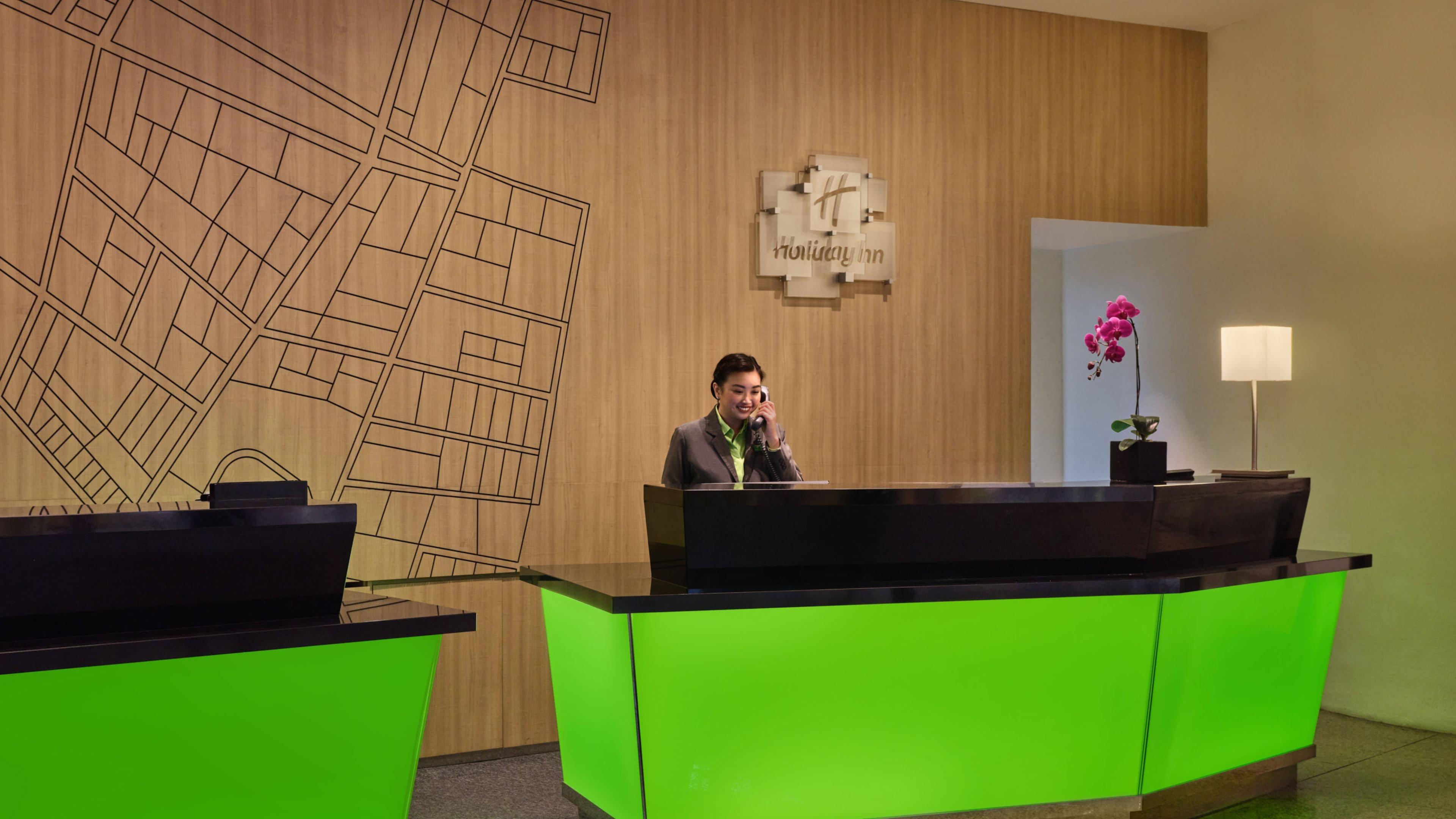 Stay in style at Holiday Inn Atrium