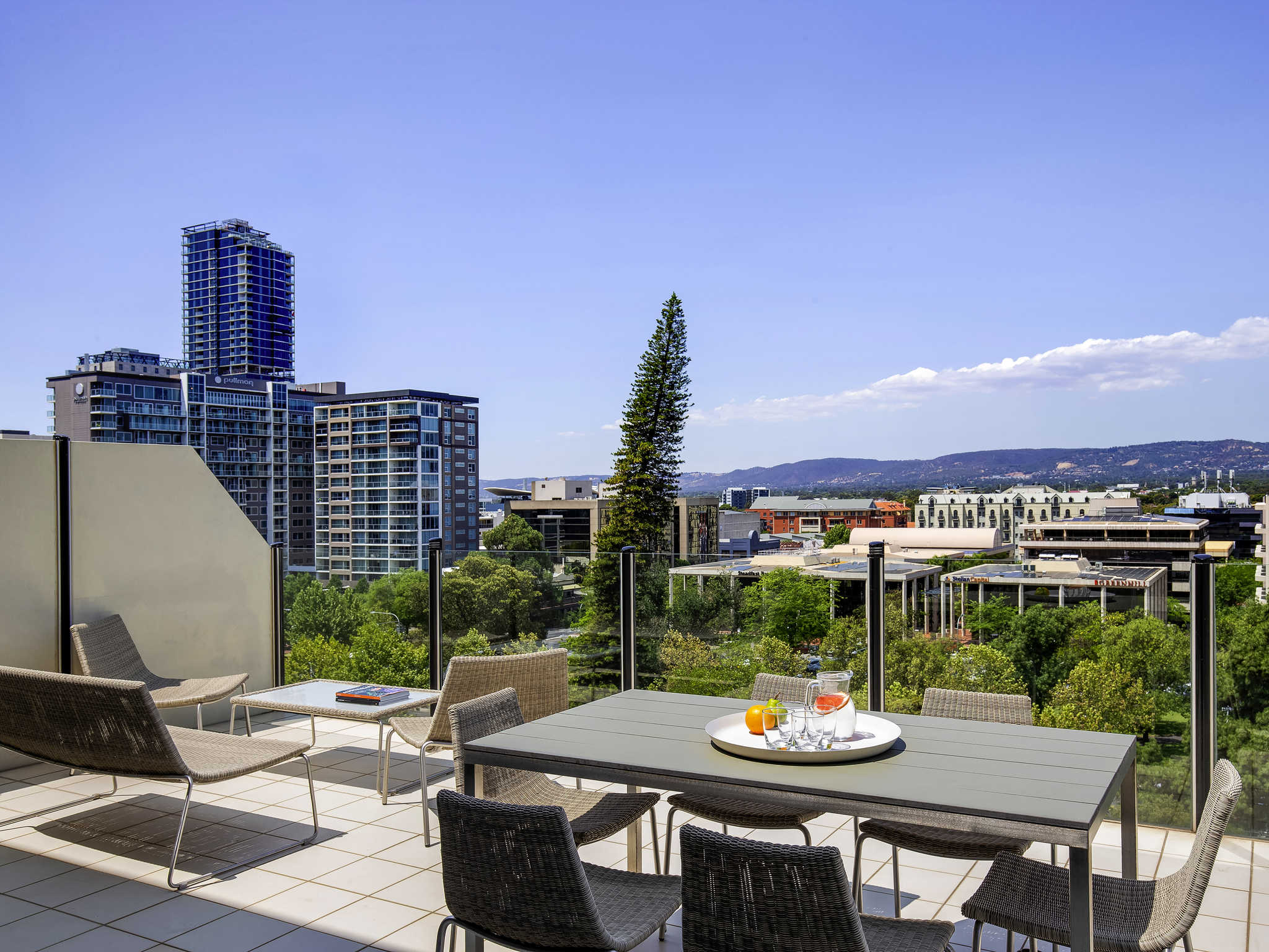 Stay in style at Mantra Hindmarsh Square