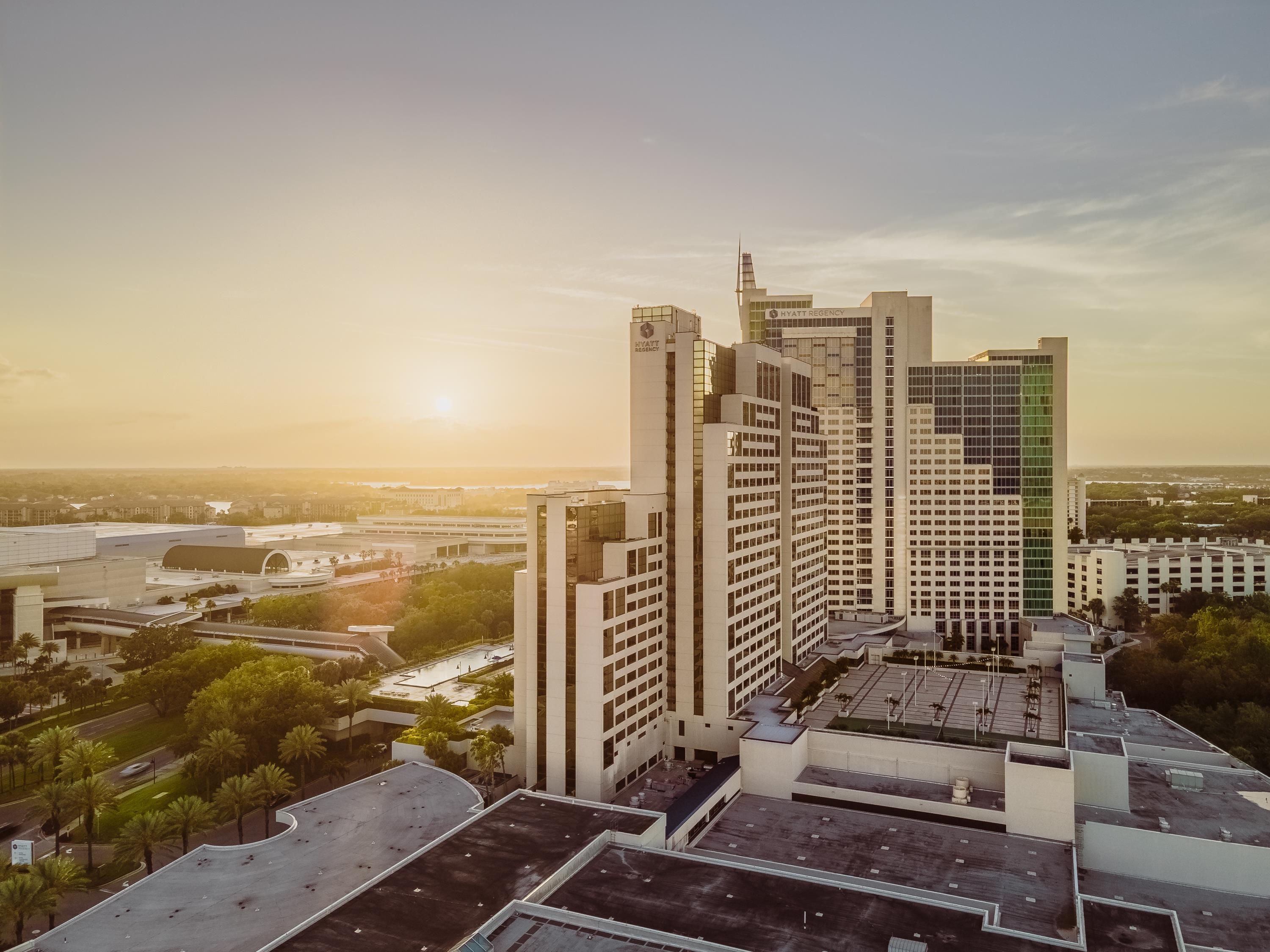 Stay in style at Hyatt Regency Orlando