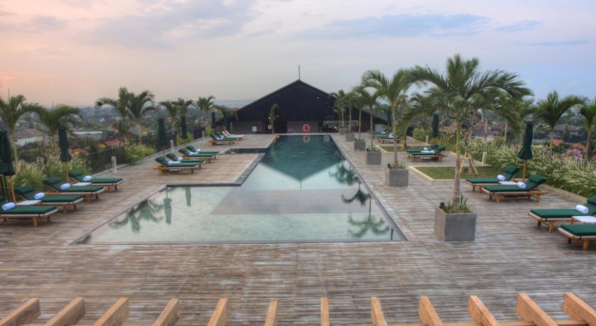 Stay in style at Cross Paasha Bali Seminyak