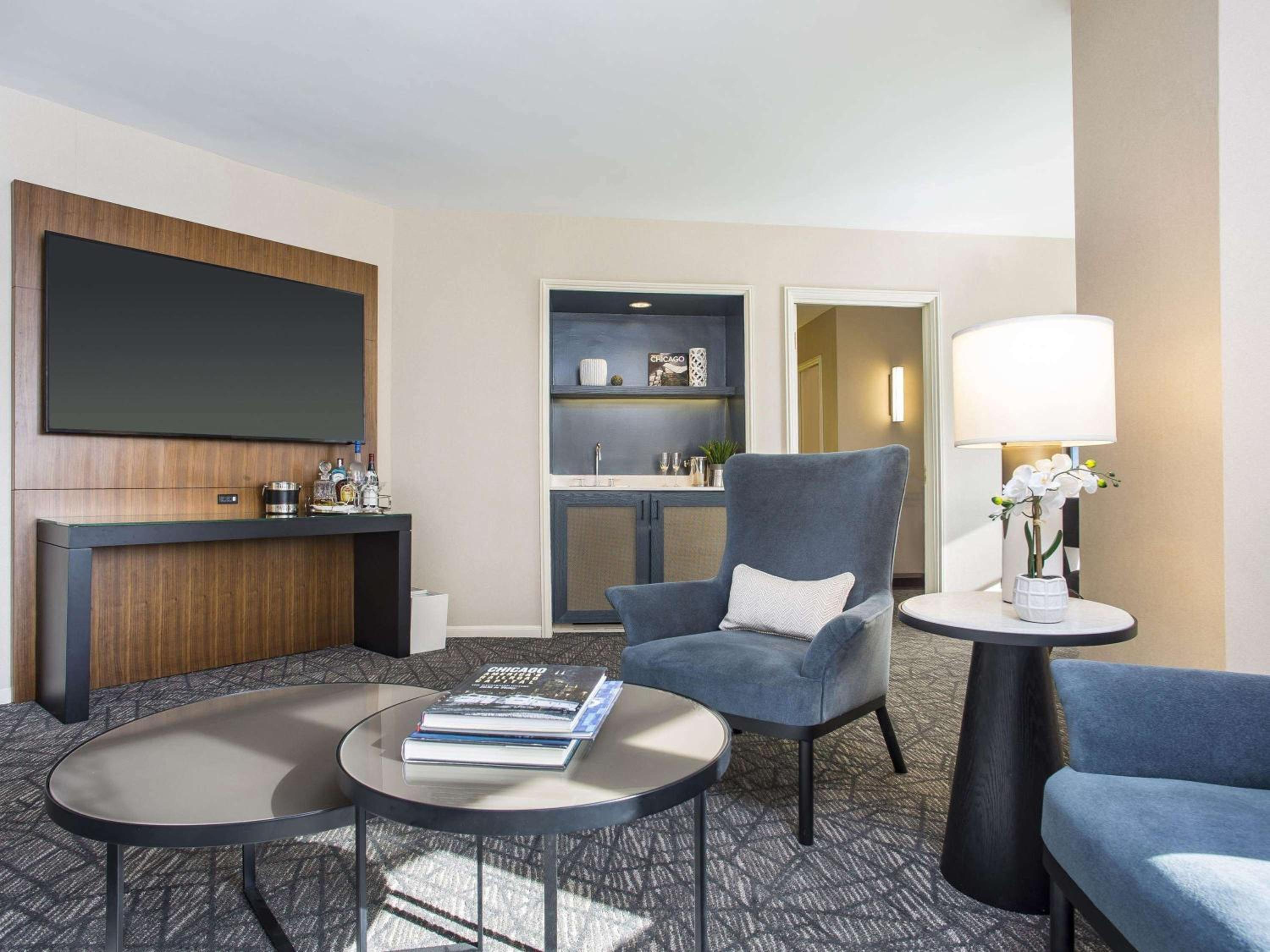 Stay in style at Fairmont Chicago - Millennium Park