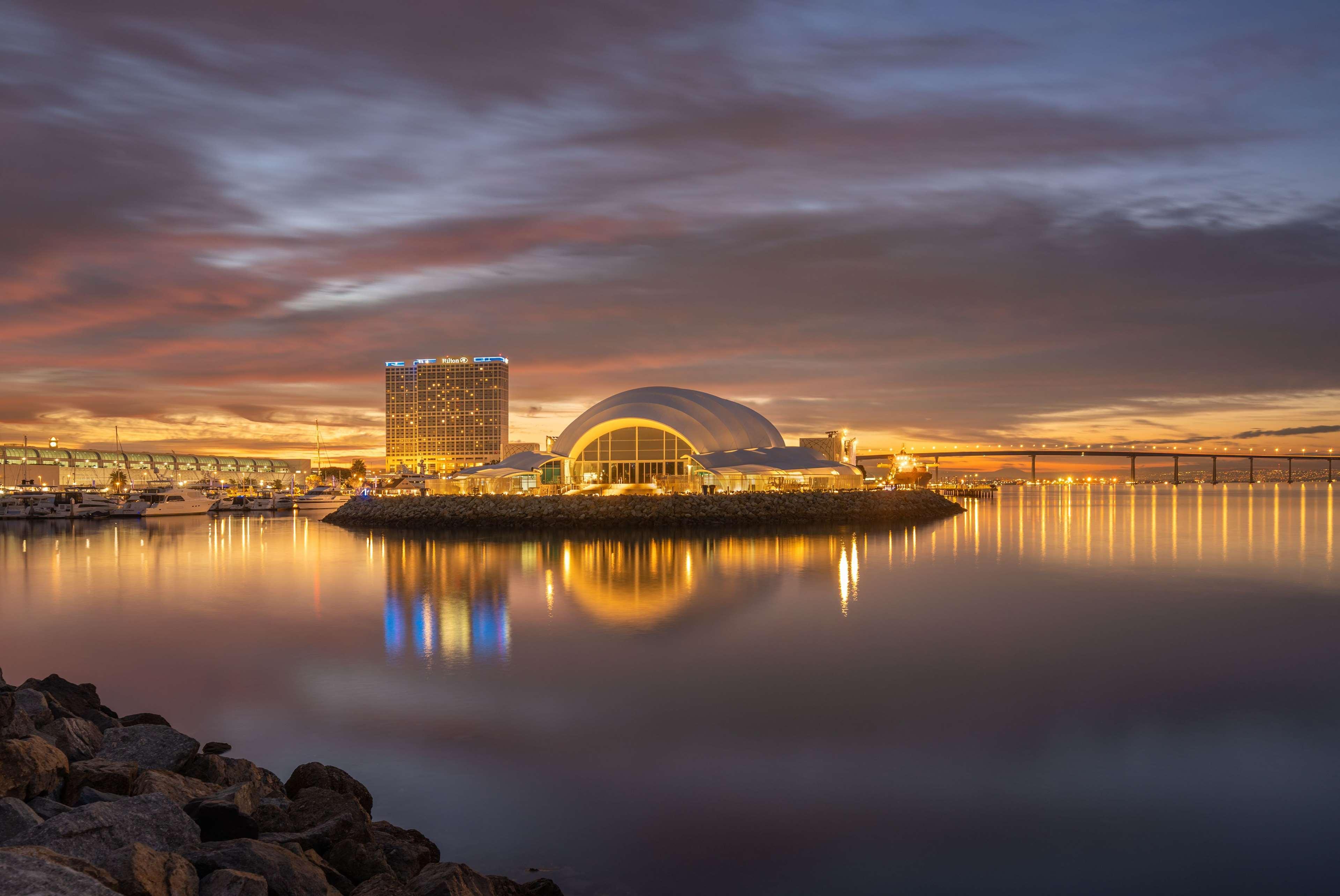 Stay in style at Hilton San Diego Bayfront