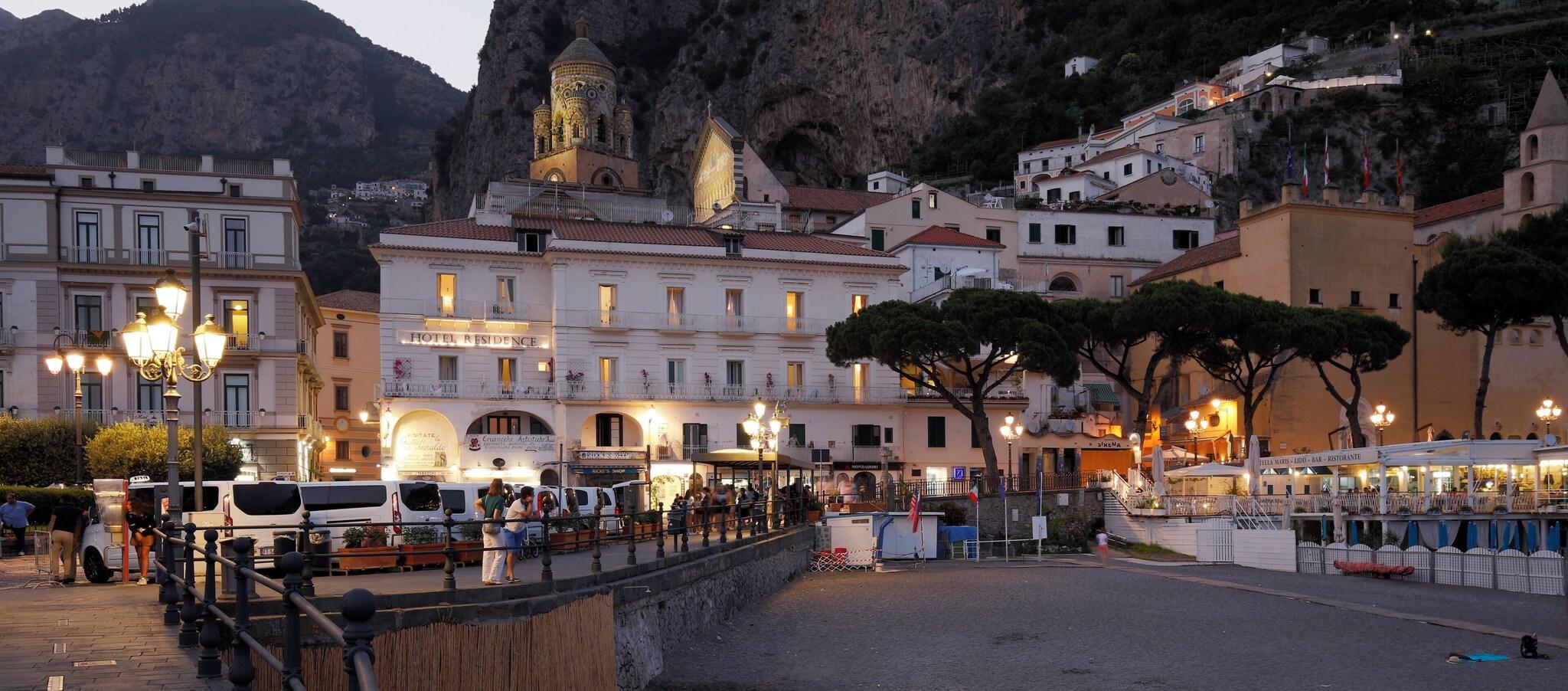 Stay in style at Hotel Residence Amalfi
