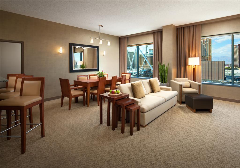 Stay in style at The Westin Las Vegas Hotel & Spa