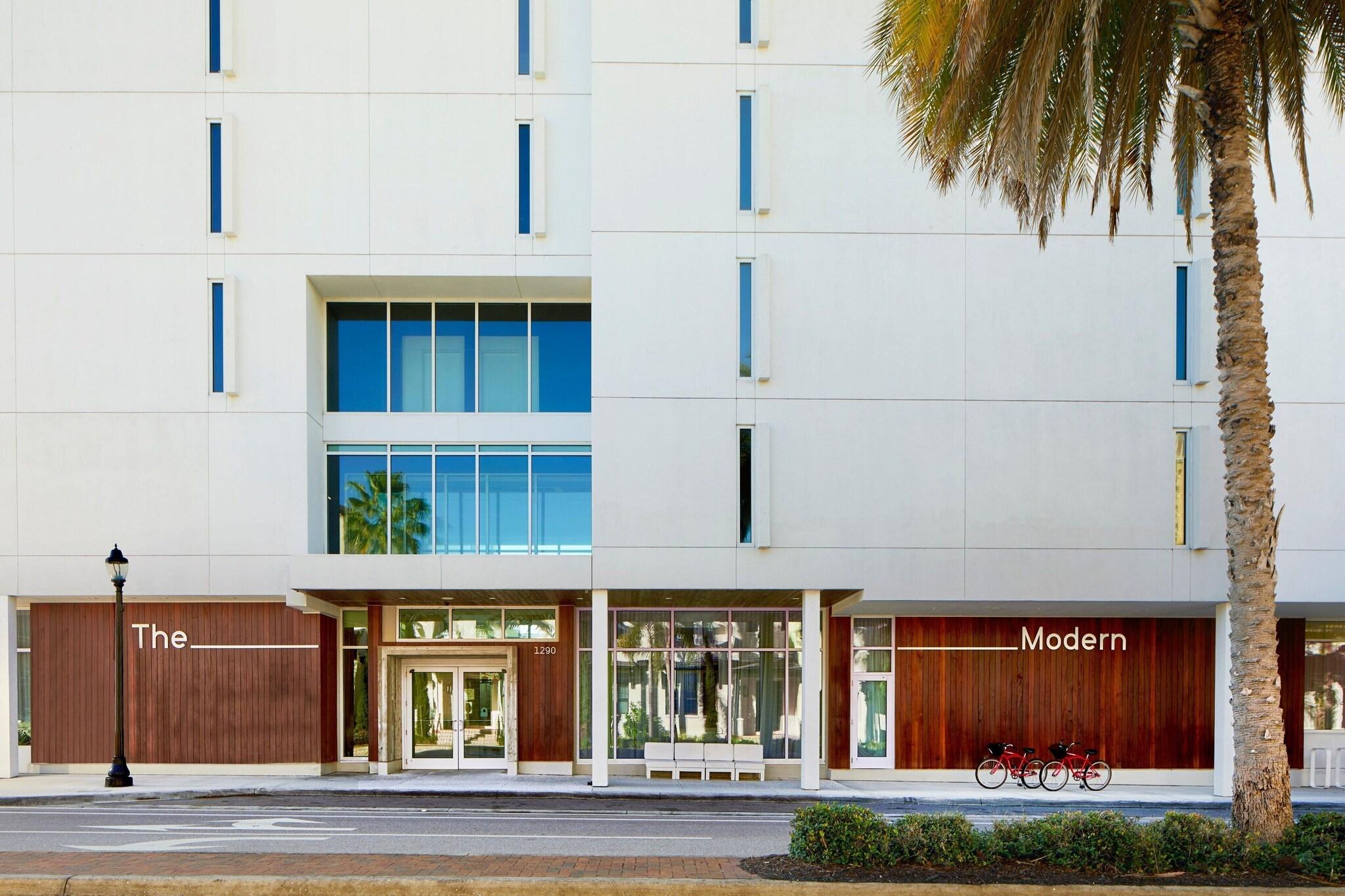 Stay in style at The Sarasota Modern A Tribute Portfolio Hotel