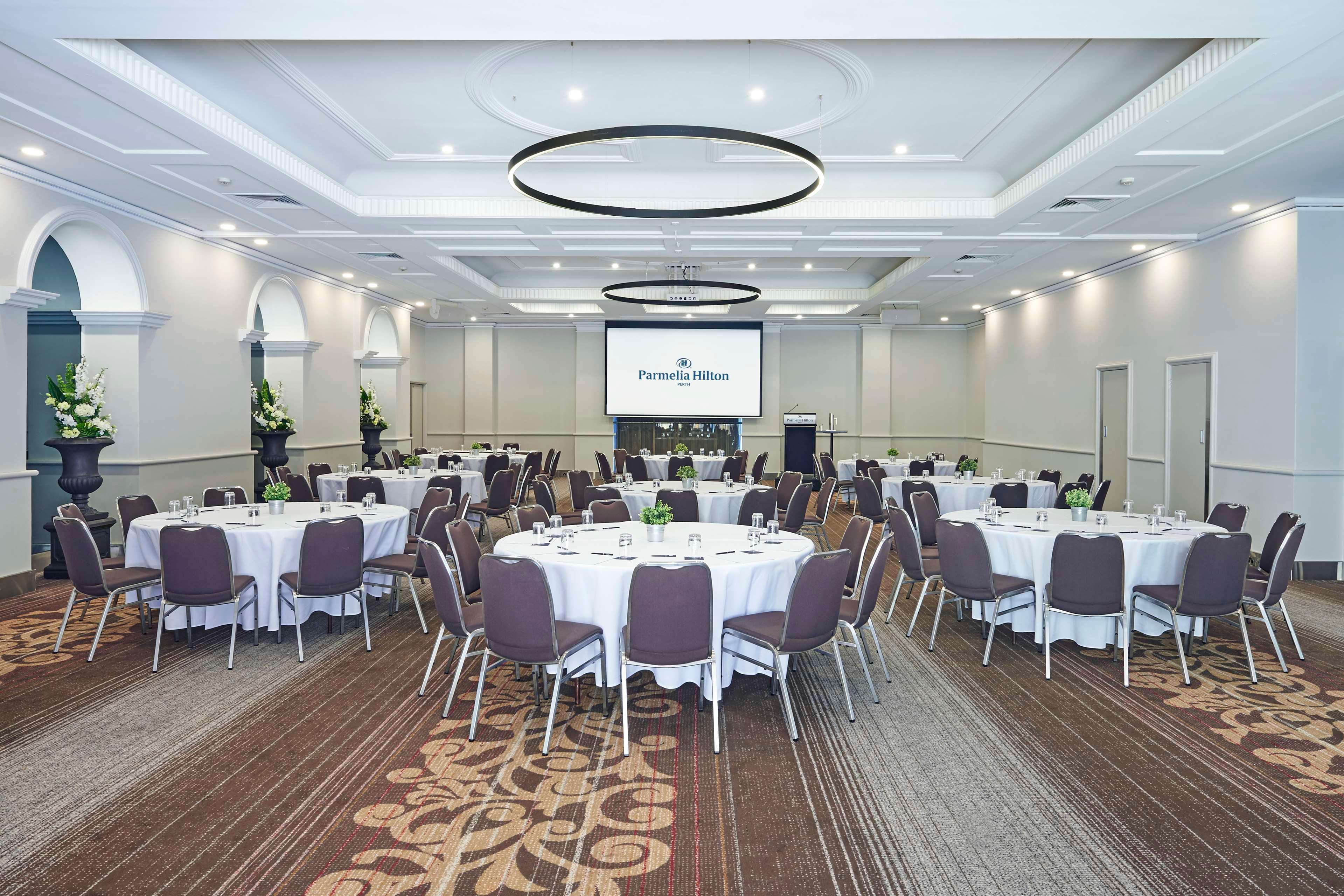 Stay in style at Hilton Perth Parmelia