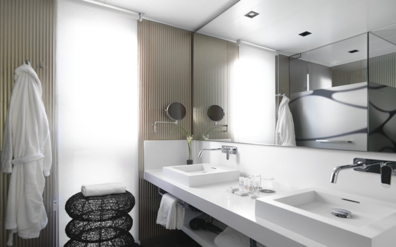 Stay in style at España