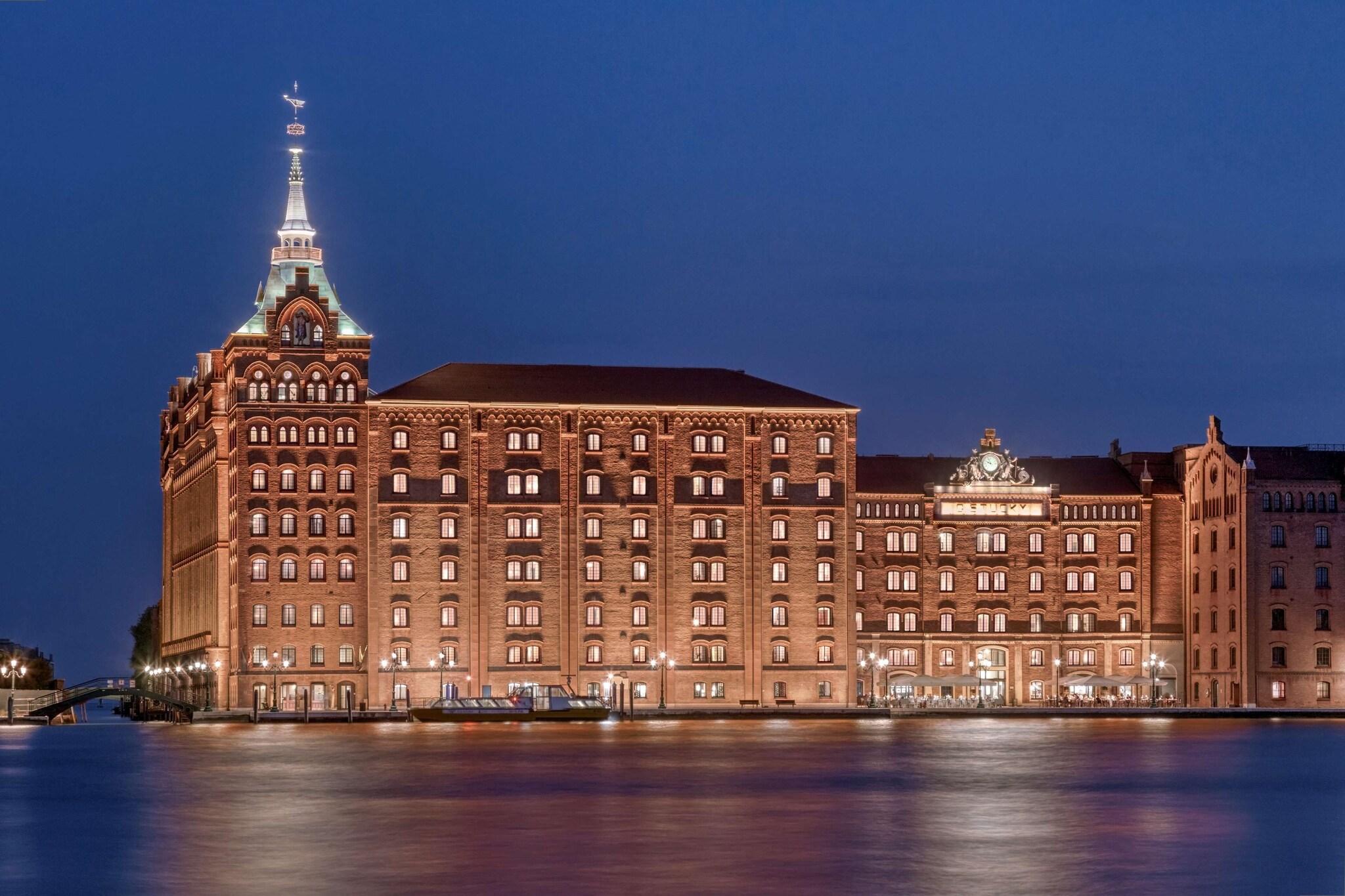 Stay in style at Hilton Molino Stucky Venice
