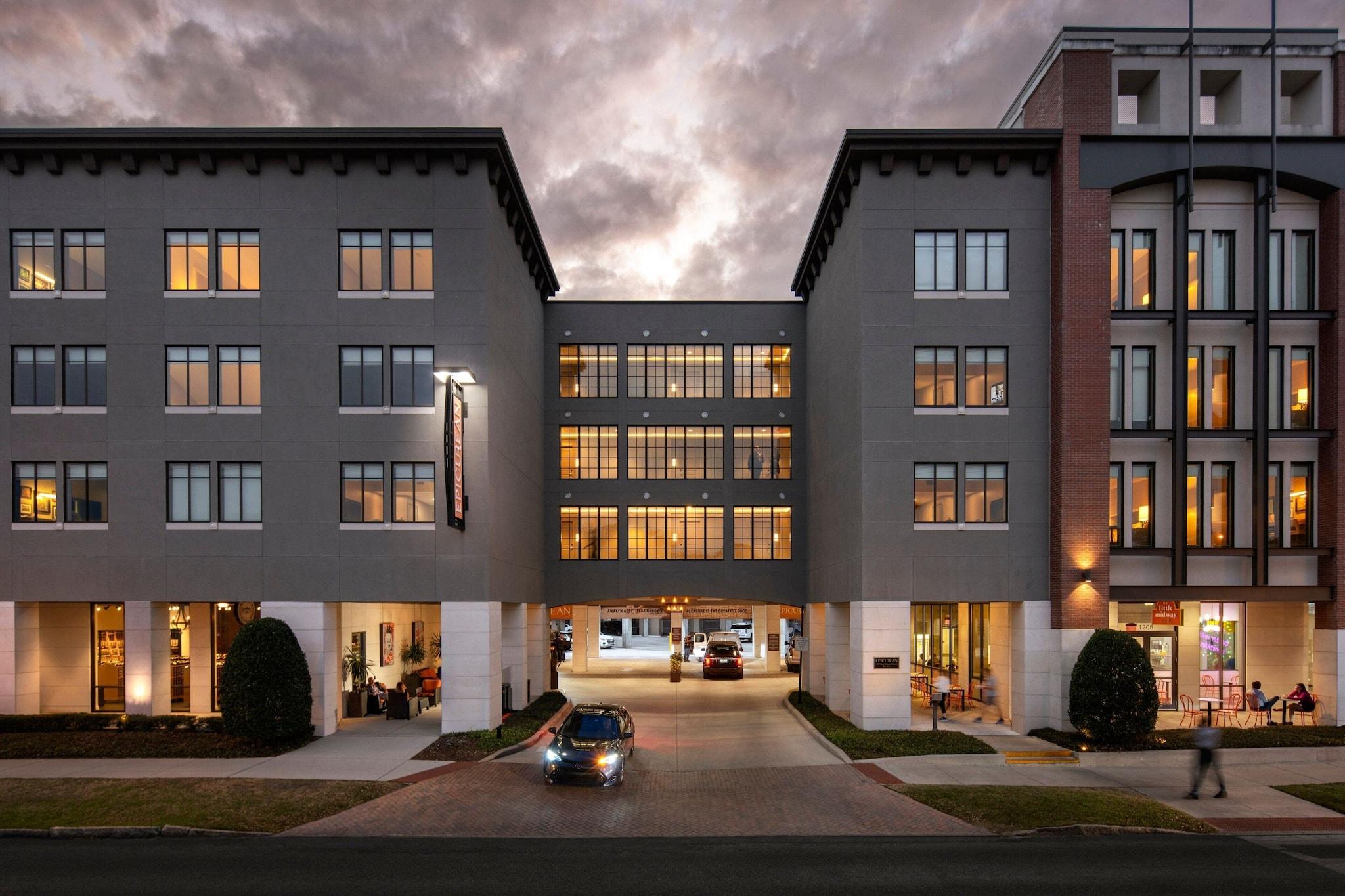 Stay in style at Epicurean Hotel