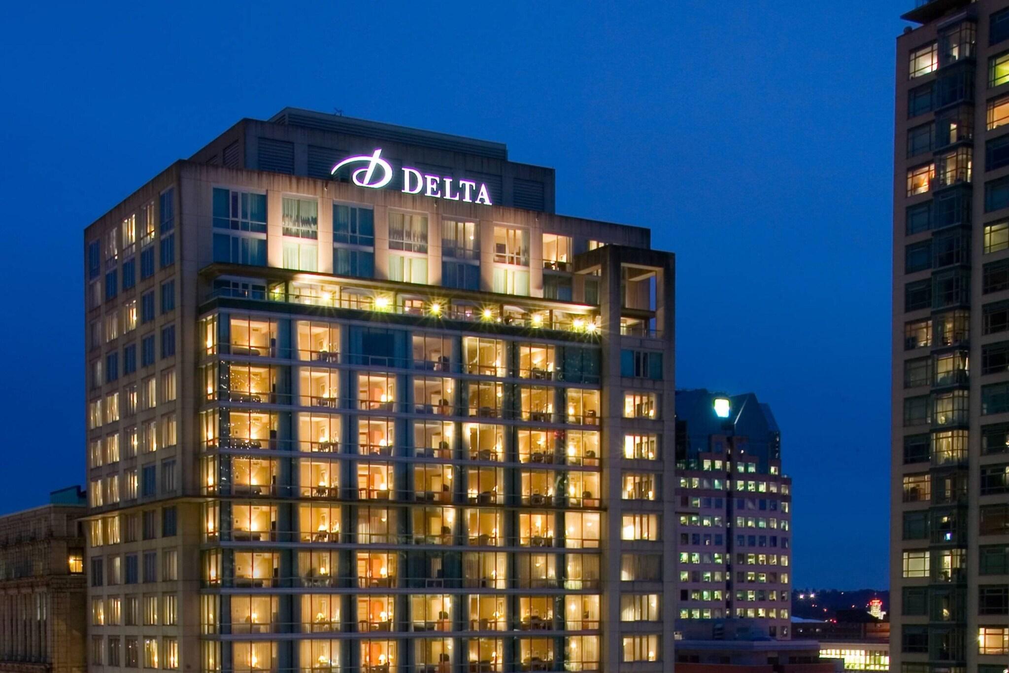 Stay in style at Delta Hotels Vancouver Downtown Suites