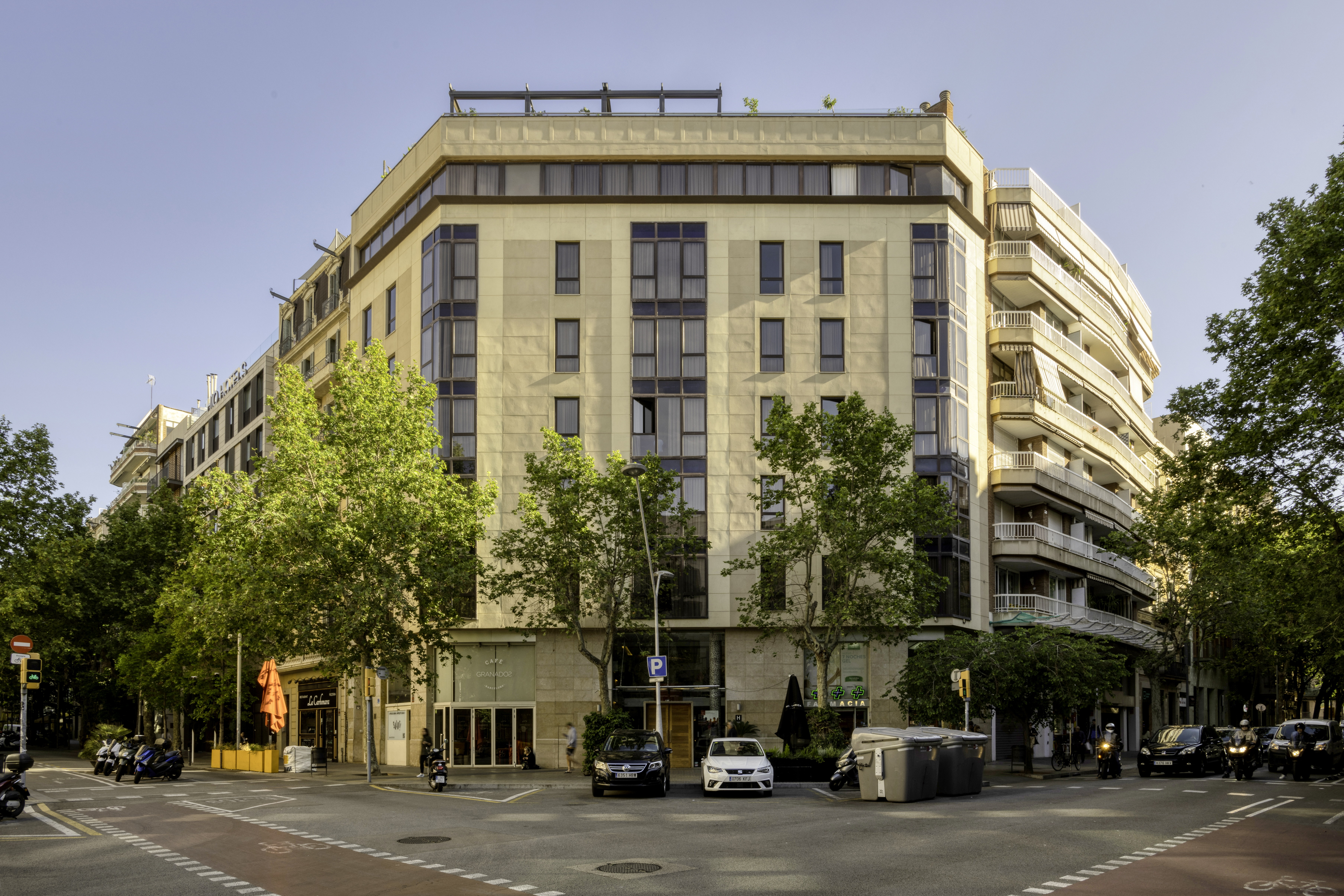 Stay in style at Hotel América Barcelona