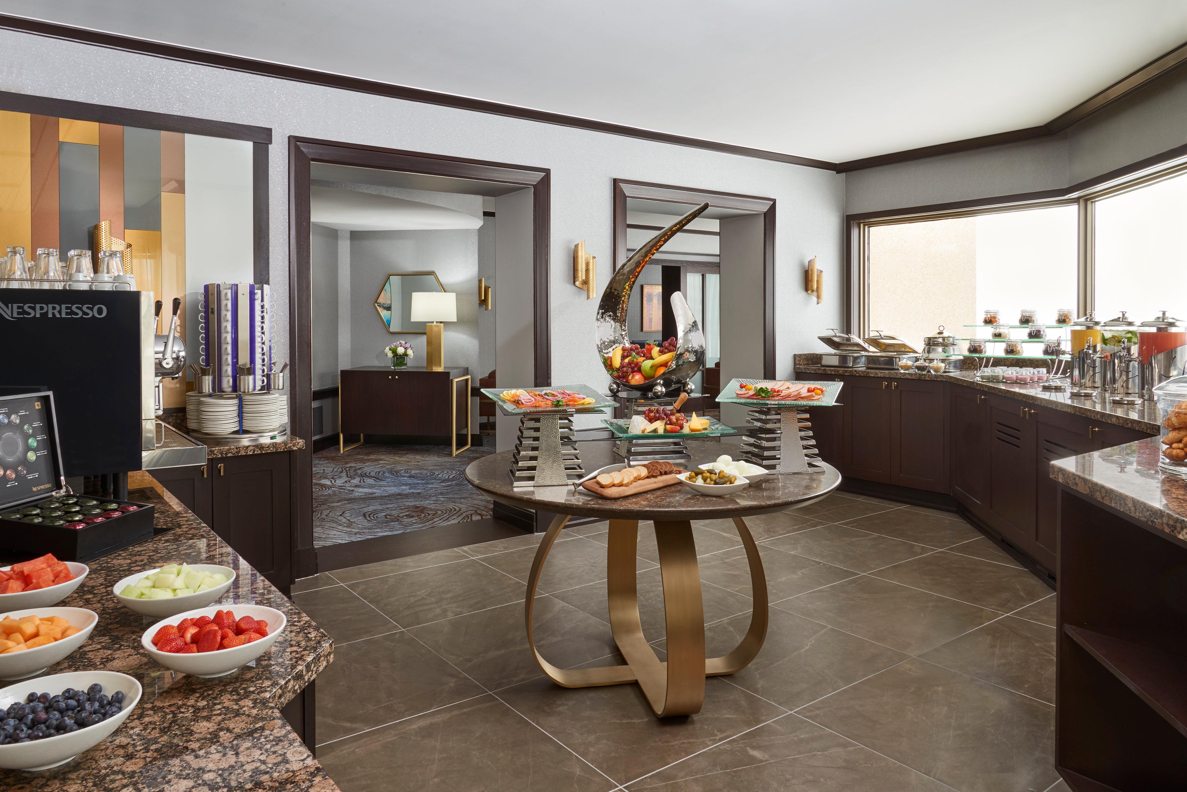 Stay in style at Intercontinental Toronto Centre